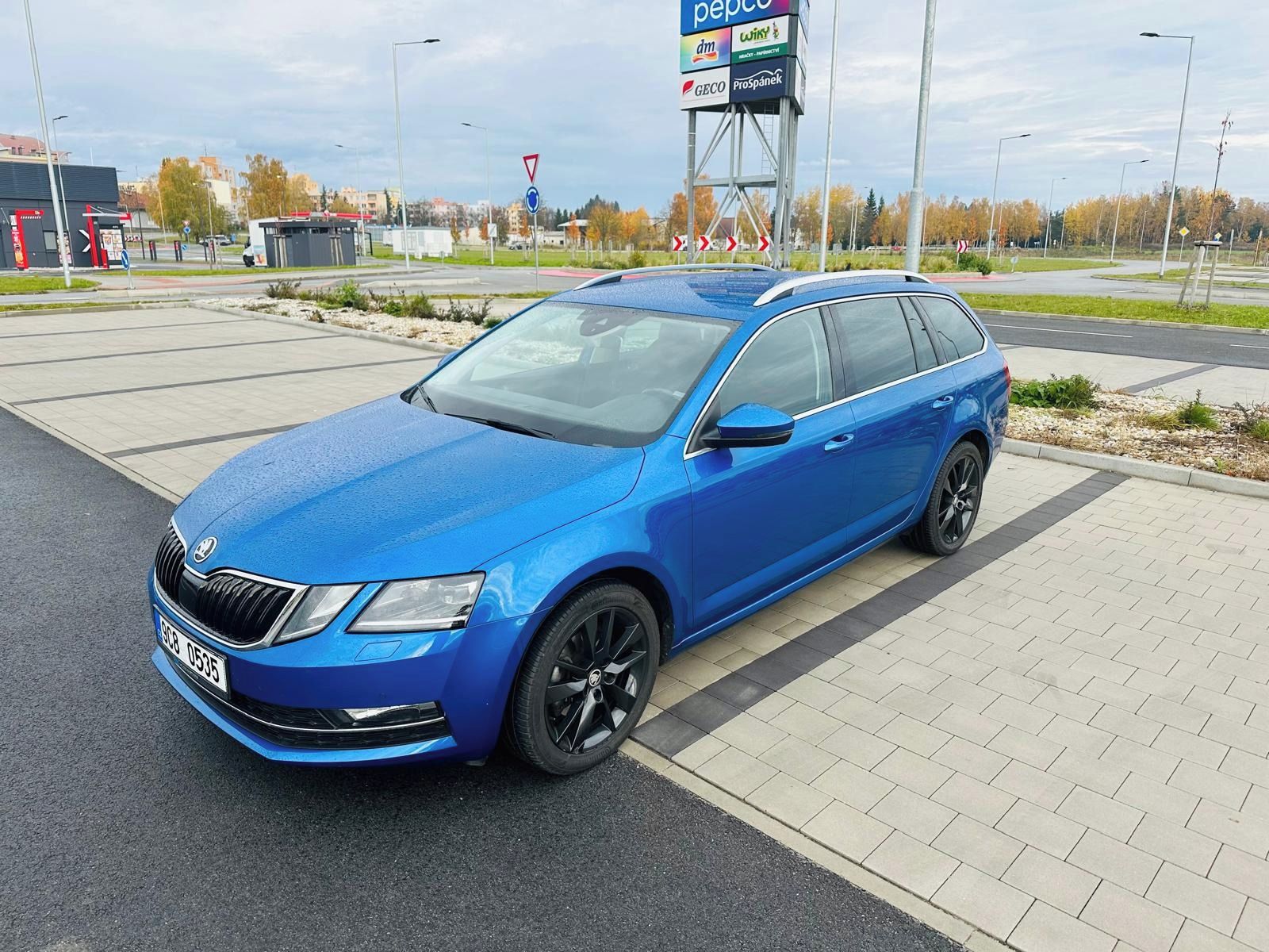 Škoda Octavia, 2.0 TDI DSG - fotka 3