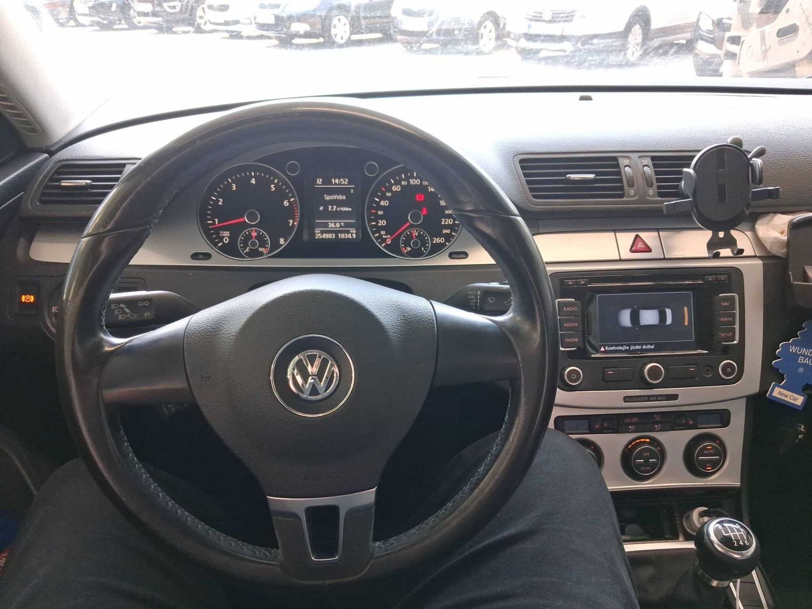 Volkswagen Passat, 1.4 TSI, po STK - fotka 3