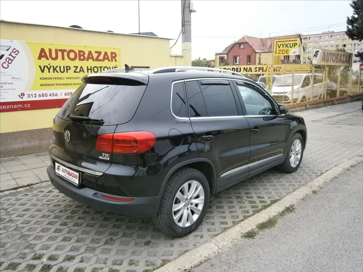 Volkswagen Tiguan, 2,0 TDI  SPORT - fotka 5