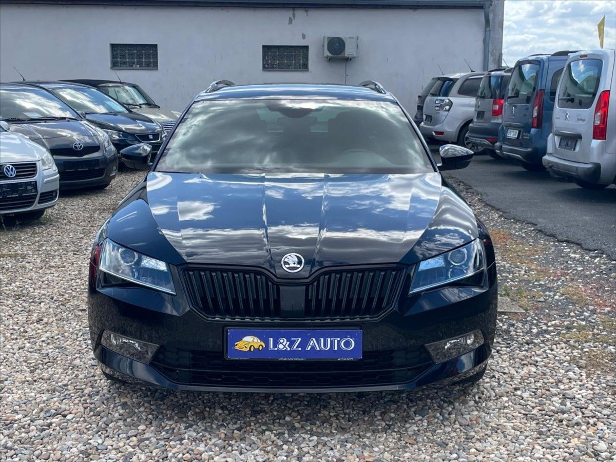 Škoda Superb, 1,4 TSi DSG SportLine - fotka 2