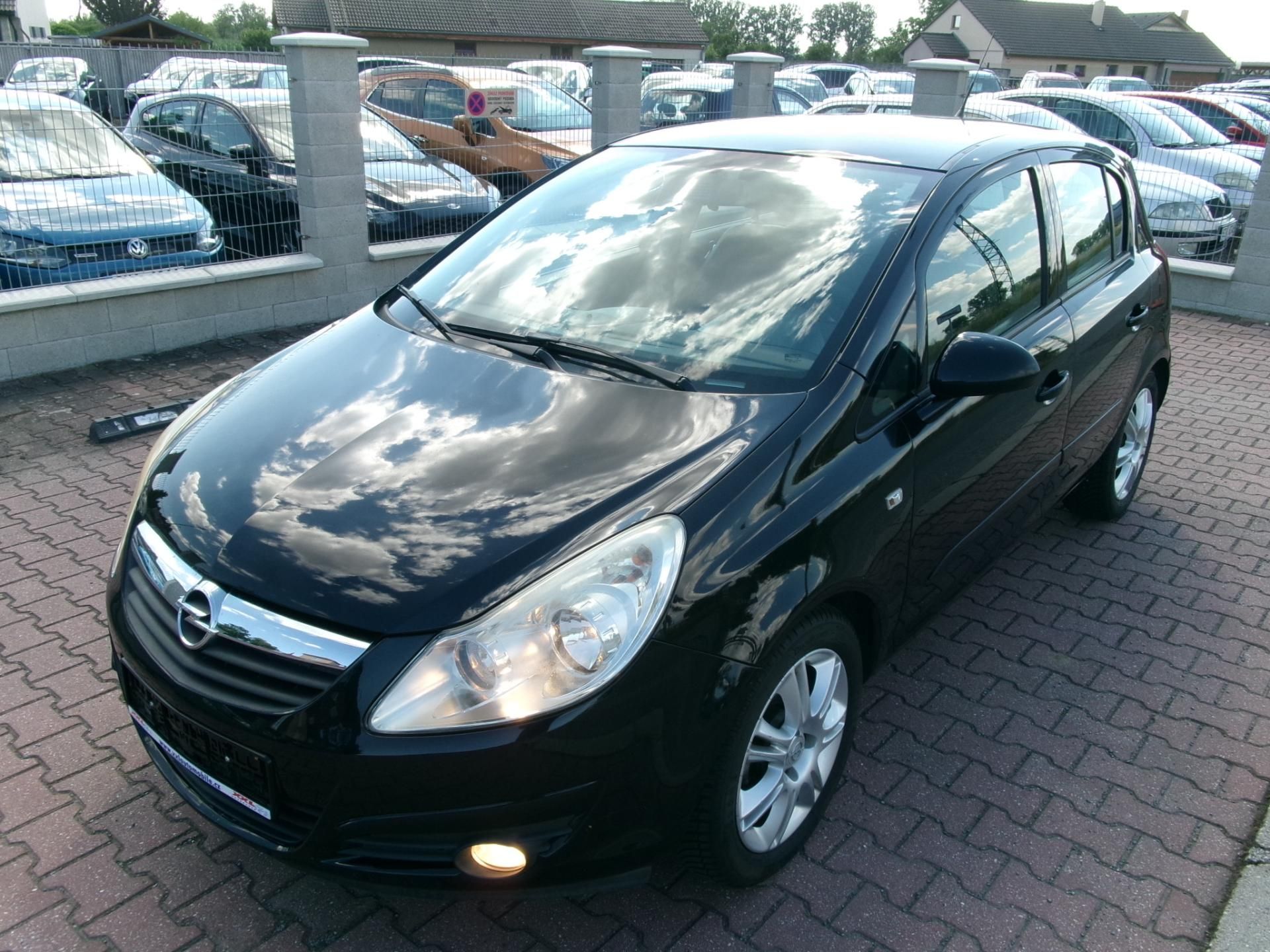 Opel Corsa, 1,2 16V KLIMA ALU - fotka 2