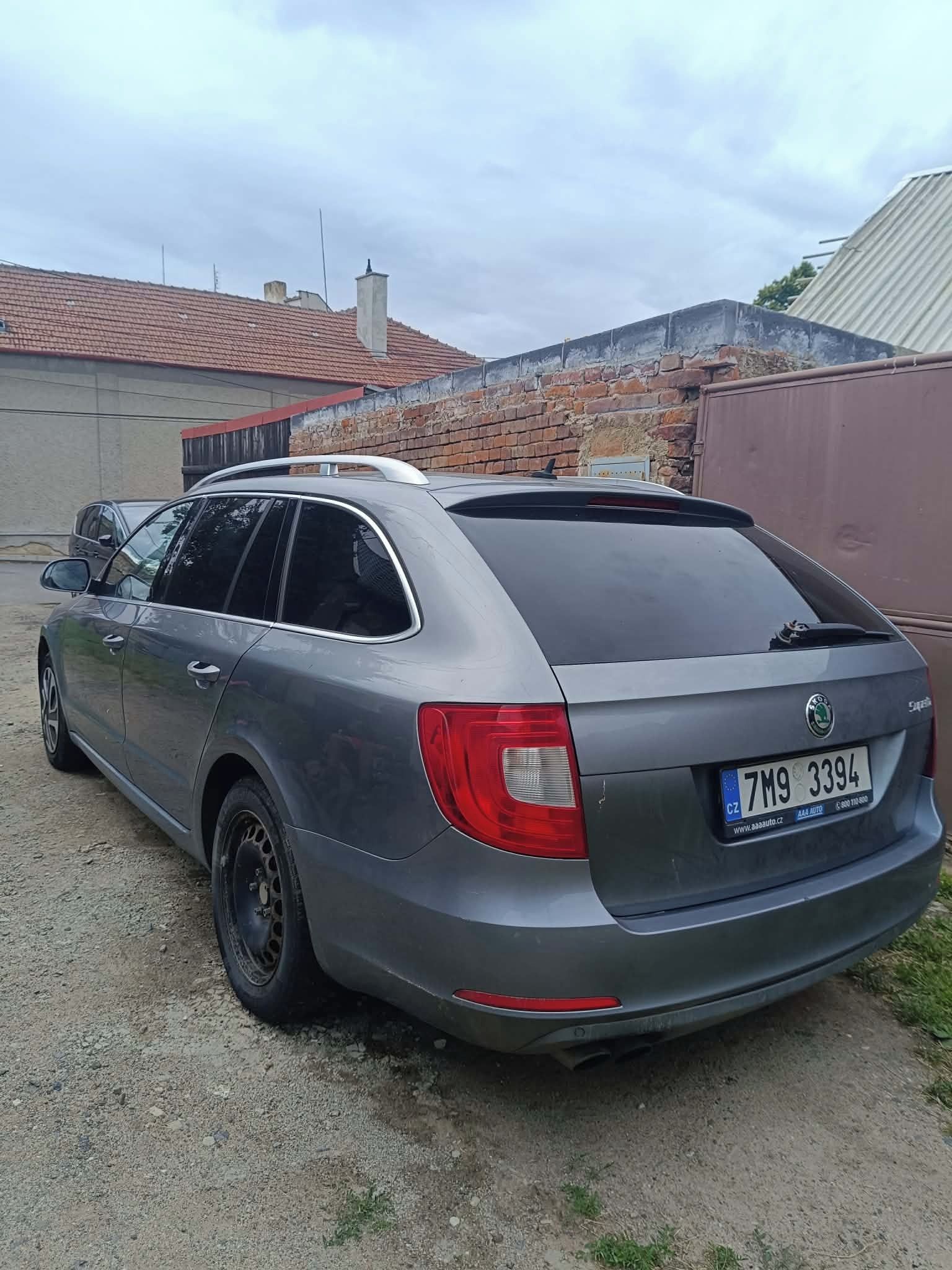Škoda Superb, Škoda Superb 2.0 tdi 125 kw - fotka 4