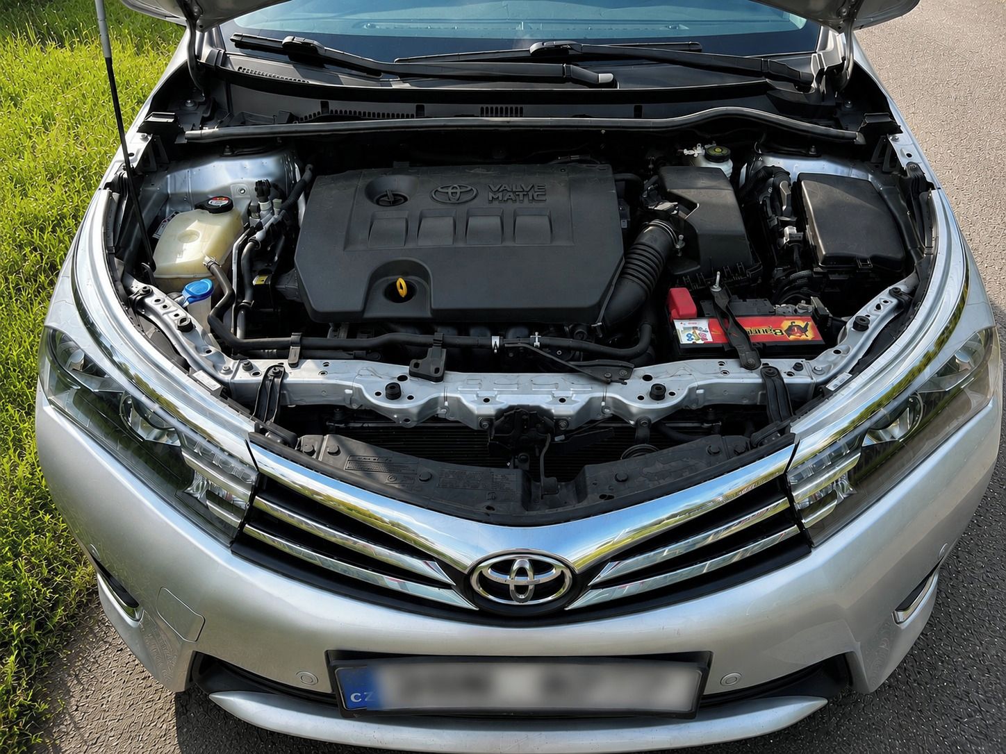 Toyota Corolla, TOYOTA COROLLA 1.6 VALVEMATIC - fotka 6