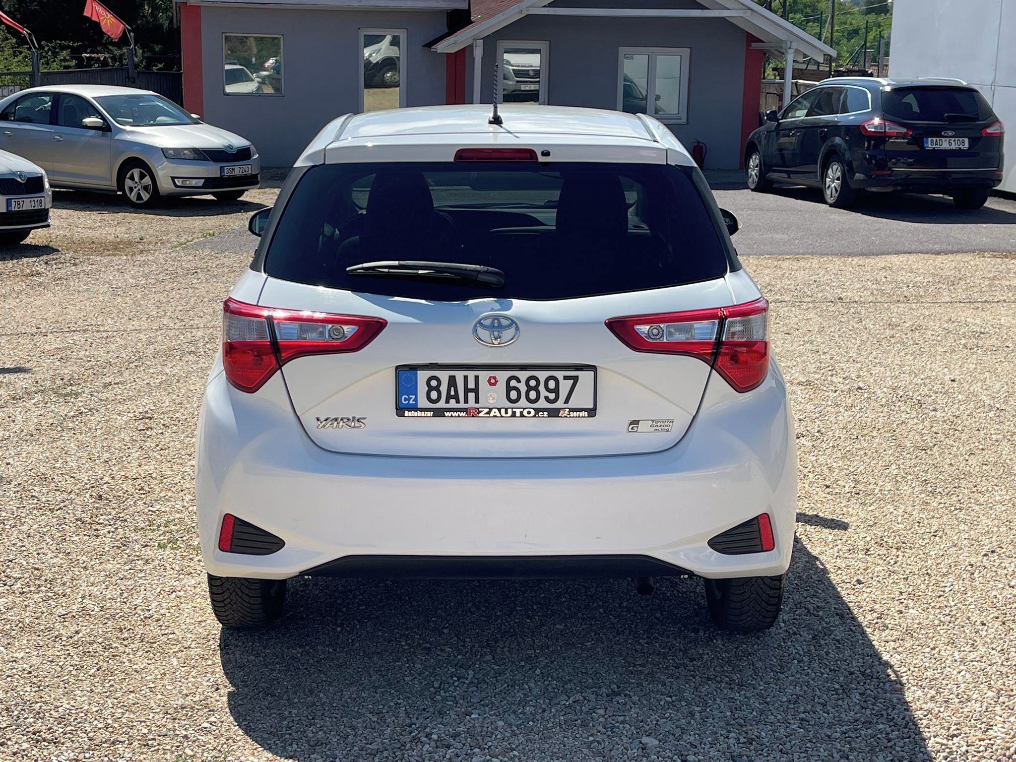 Toyota Yaris, 1.5VVT-i 82kW*TEMPO*KLIMA*CZ - fotka 4