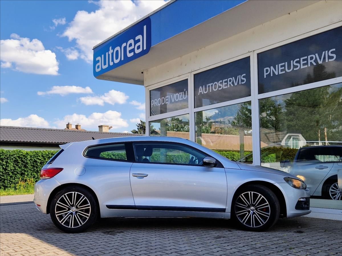 Volkswagen Scirocco, 1,4 TSI 118kW NOVROZVODY +ZIMA - fotka 6