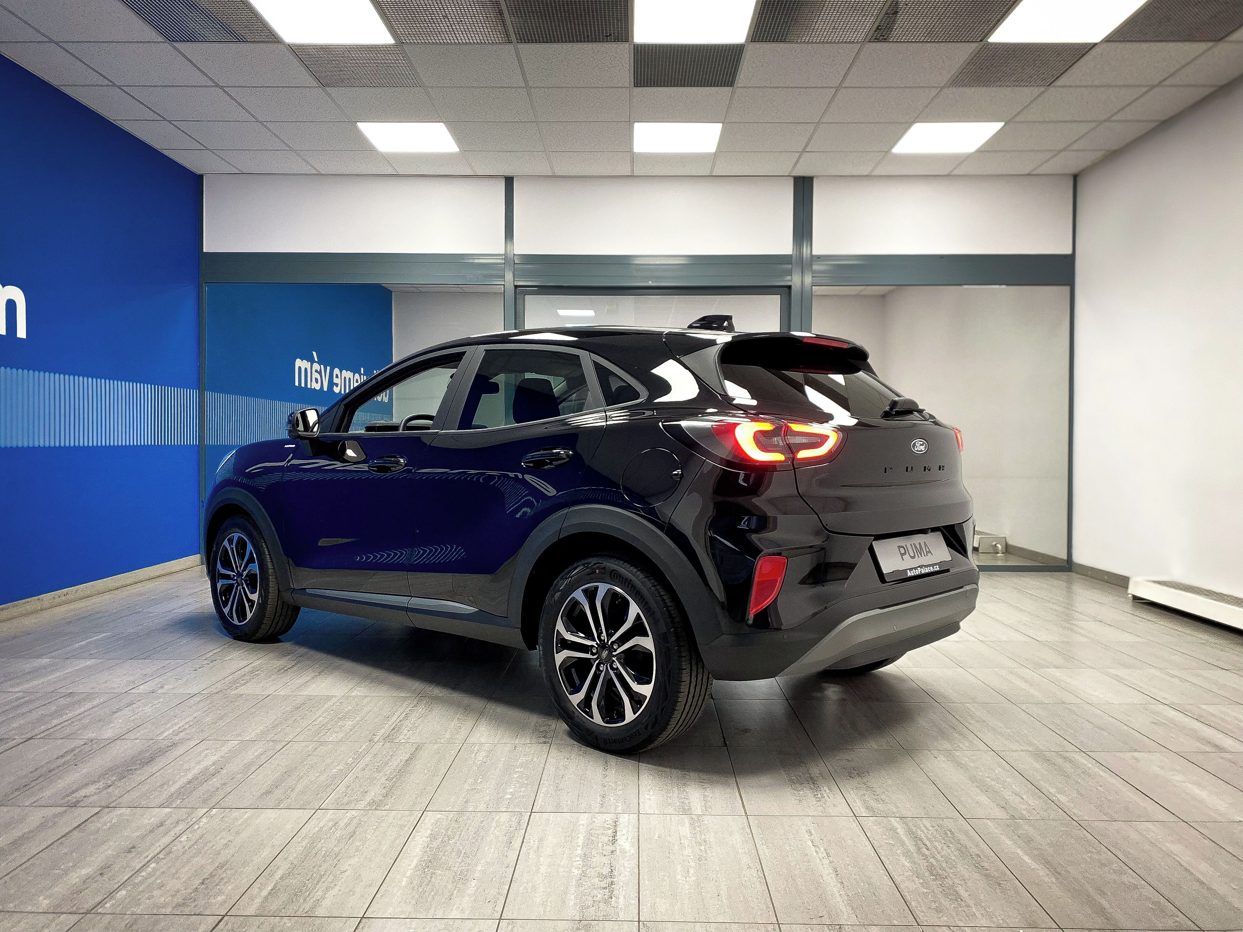 Ford Puma, 1,0 EcoBoost mHEV, Titanium - fotka 3