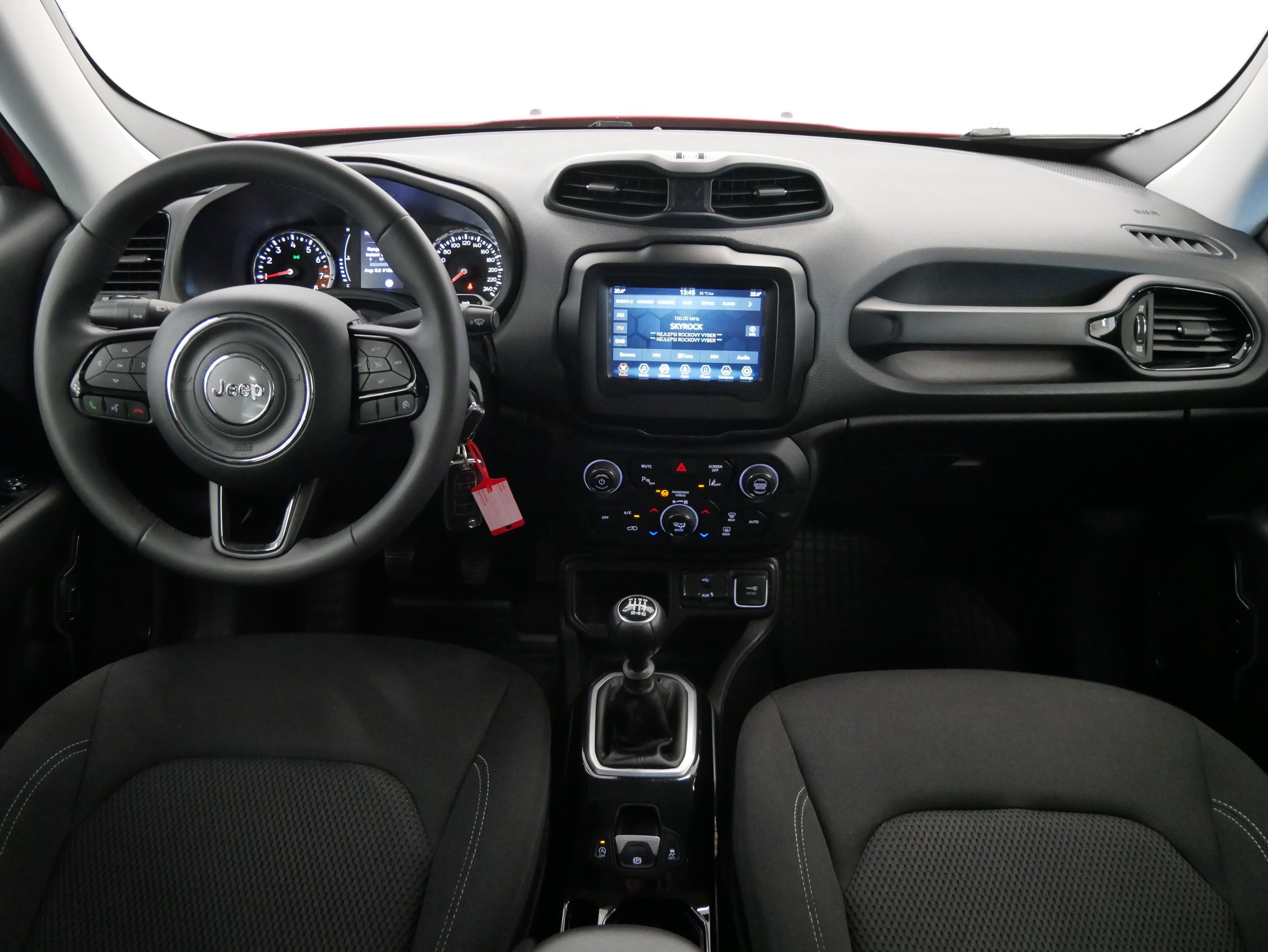 Jeep Renegade, 1.0T 88kW Night Eagle - fotka 5