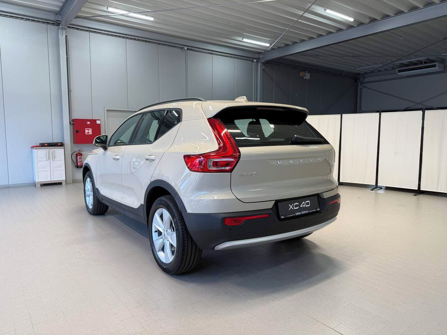 Volvo XC40, B3 2.0L 163 HP AT7 FWD CORE