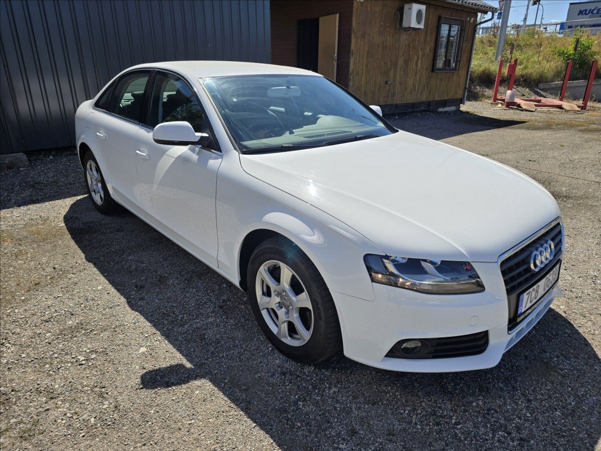 Audi A4, 3,0 TDi 176Kw  4X4 - fotka 3