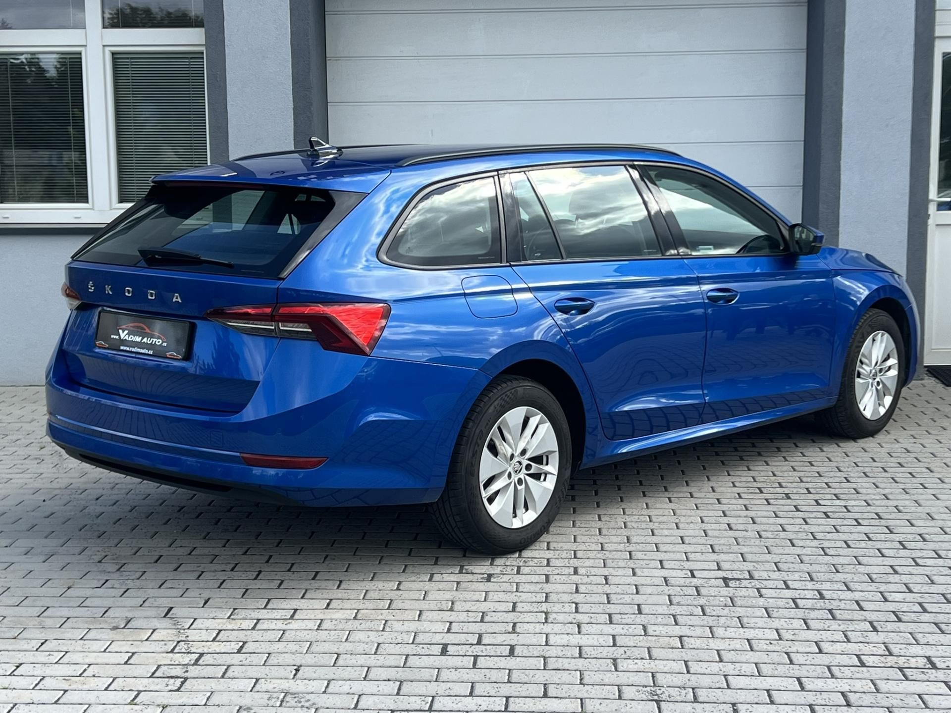 Škoda Octavia, 2.0TDI AMBITION 1.MAJITEL ČR - fotka 4