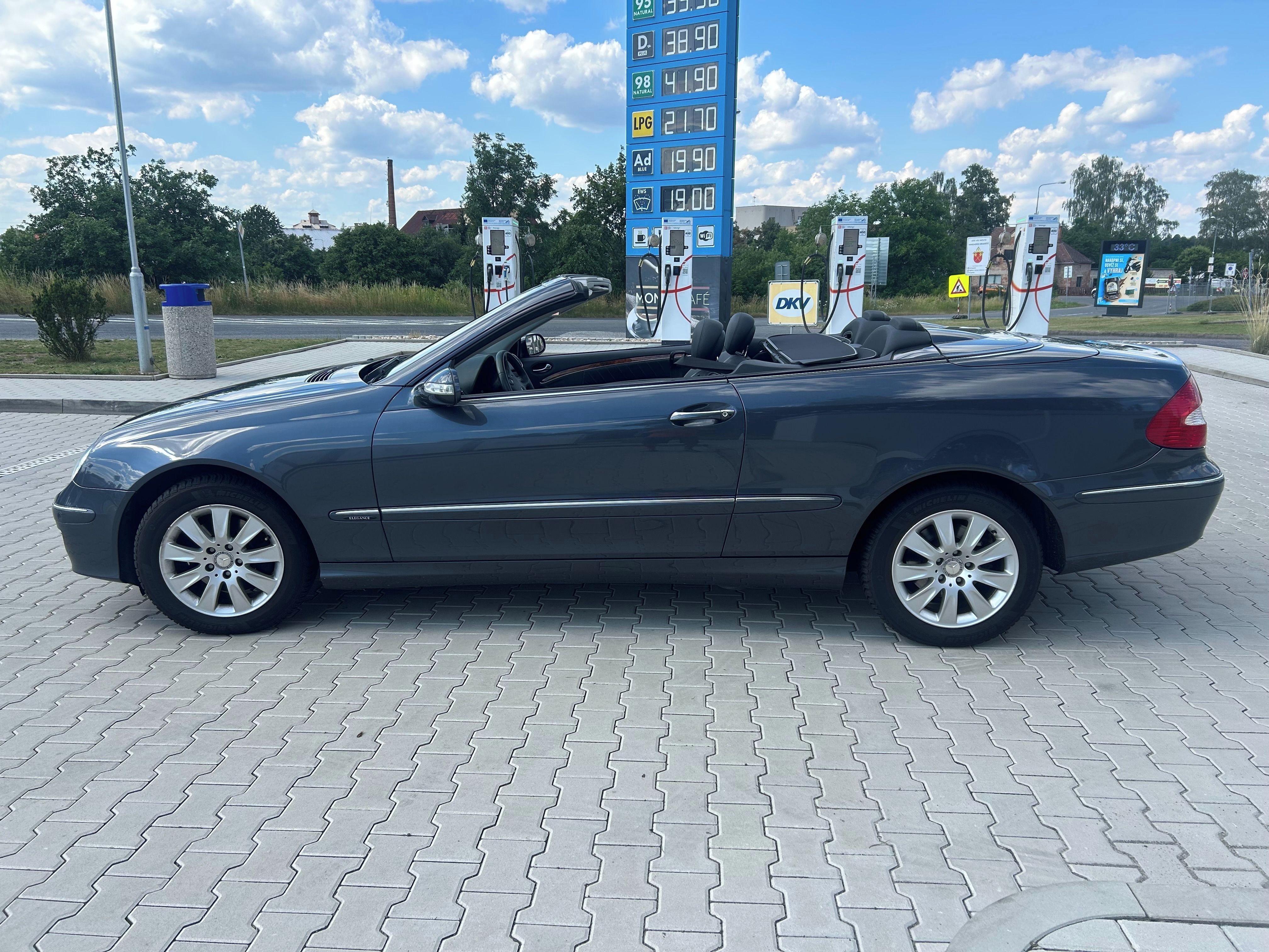 Mercedes-Benz CLK, 280 cabrio - fotka 5
