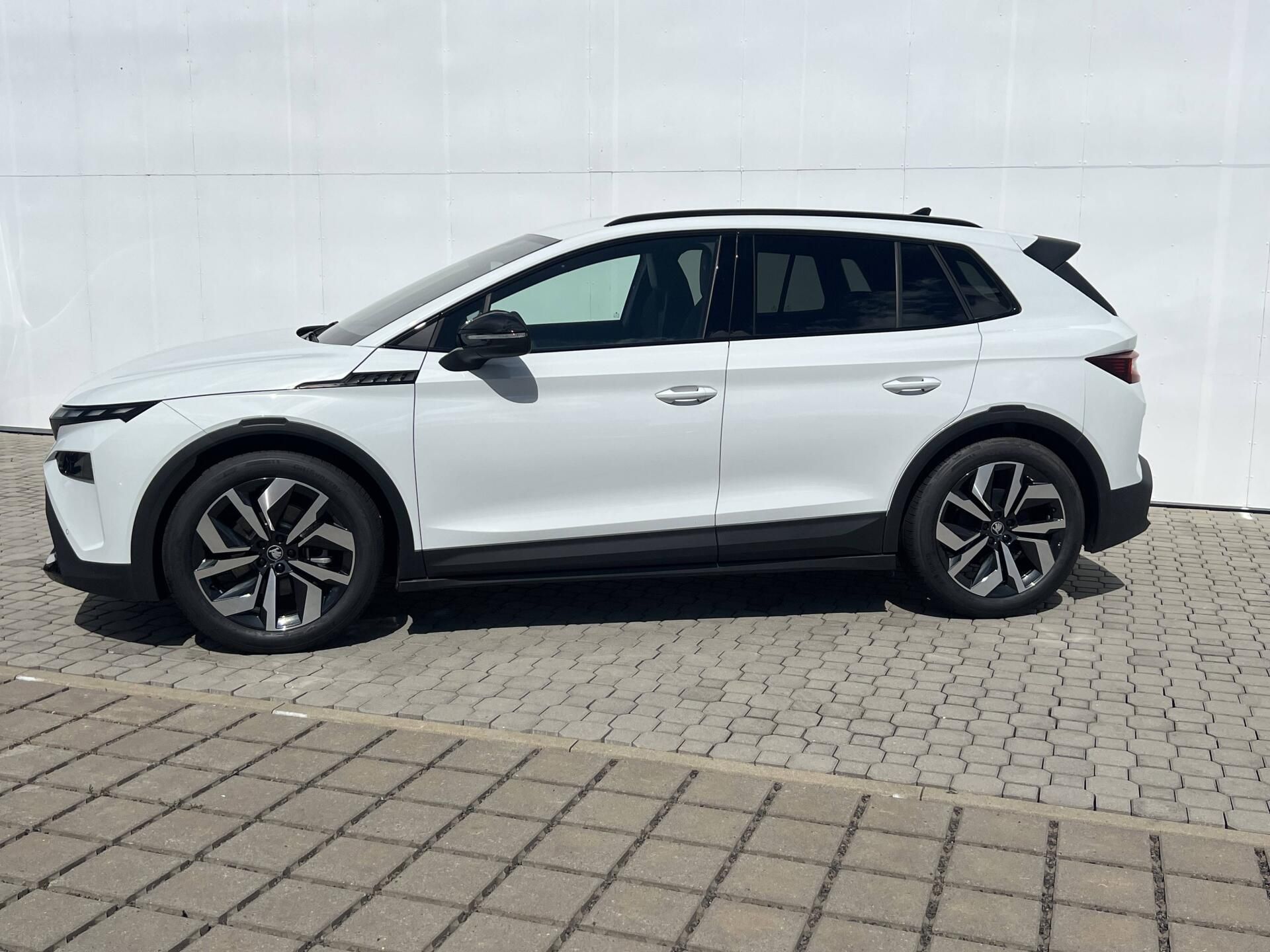 Škoda Elroq, Sportline 60 63 kWh - fotka 2