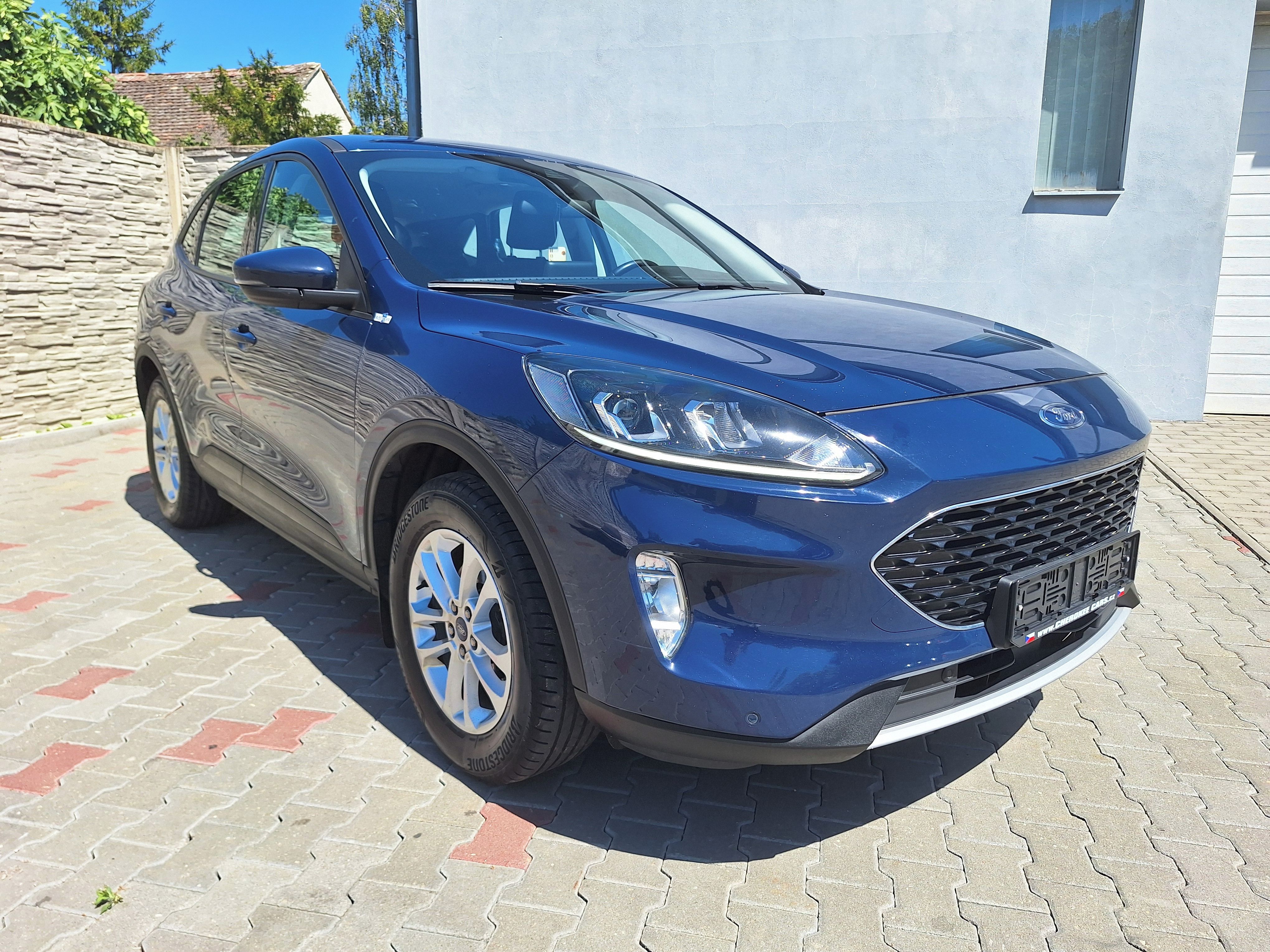 Ford Kuga, 2,5i 112kW,HYBRID,4x4,tažné - fotka 4