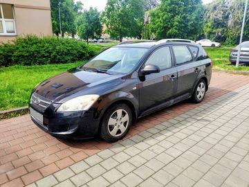 Ceed 1.4i 80 kW Combi, CENA
