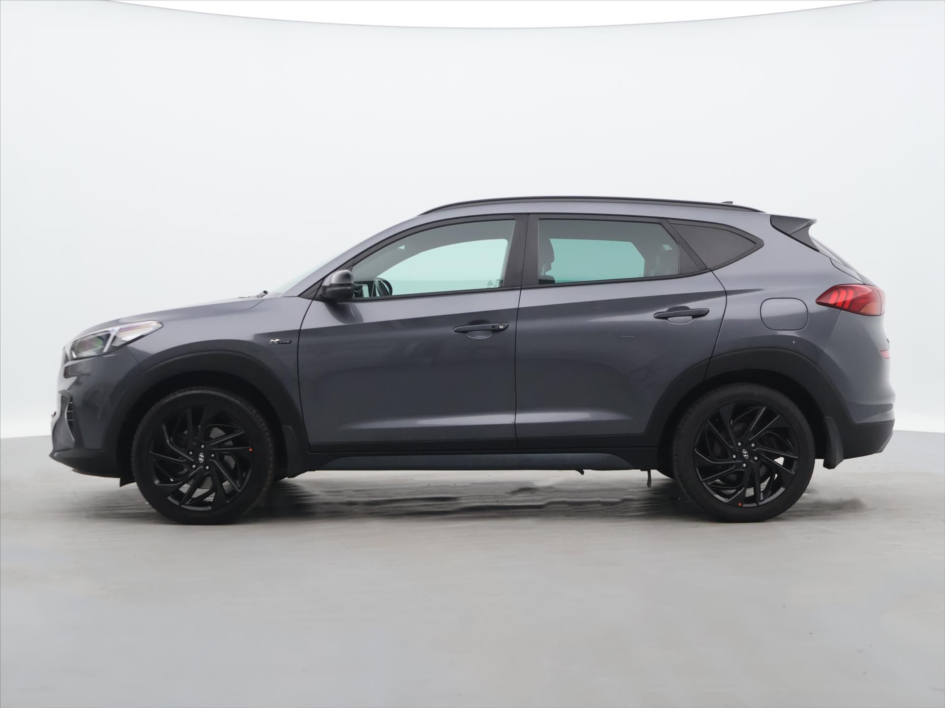 Hyundai Tucson, 1,6 T-GDI 130kW 4x4 - fotka 4