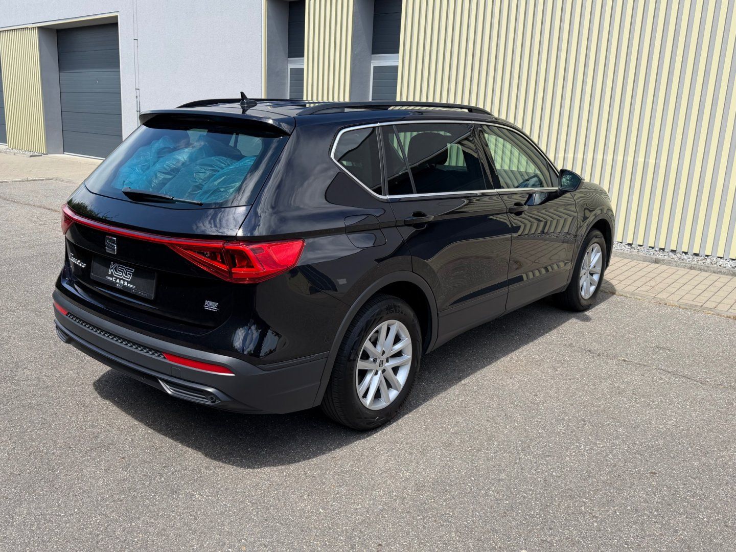 Seat Tarraco, 2.0TDi 110kW! 1.maj.! WEBASTO - fotka 5