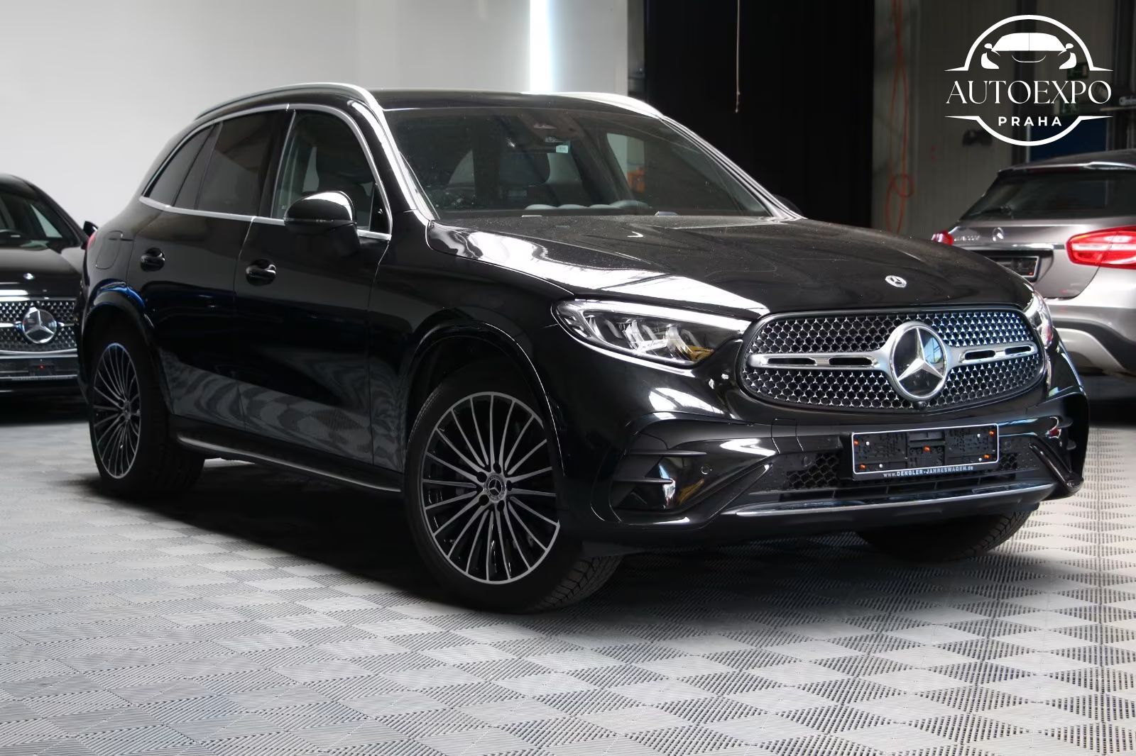 Mercedes-Benz GLC, 300d 4Matic AMG - fotka 3