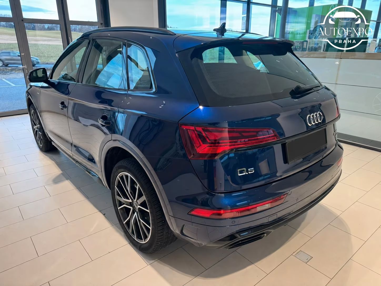 Audi Q5, 40 TDI quattro S line - fotka 4