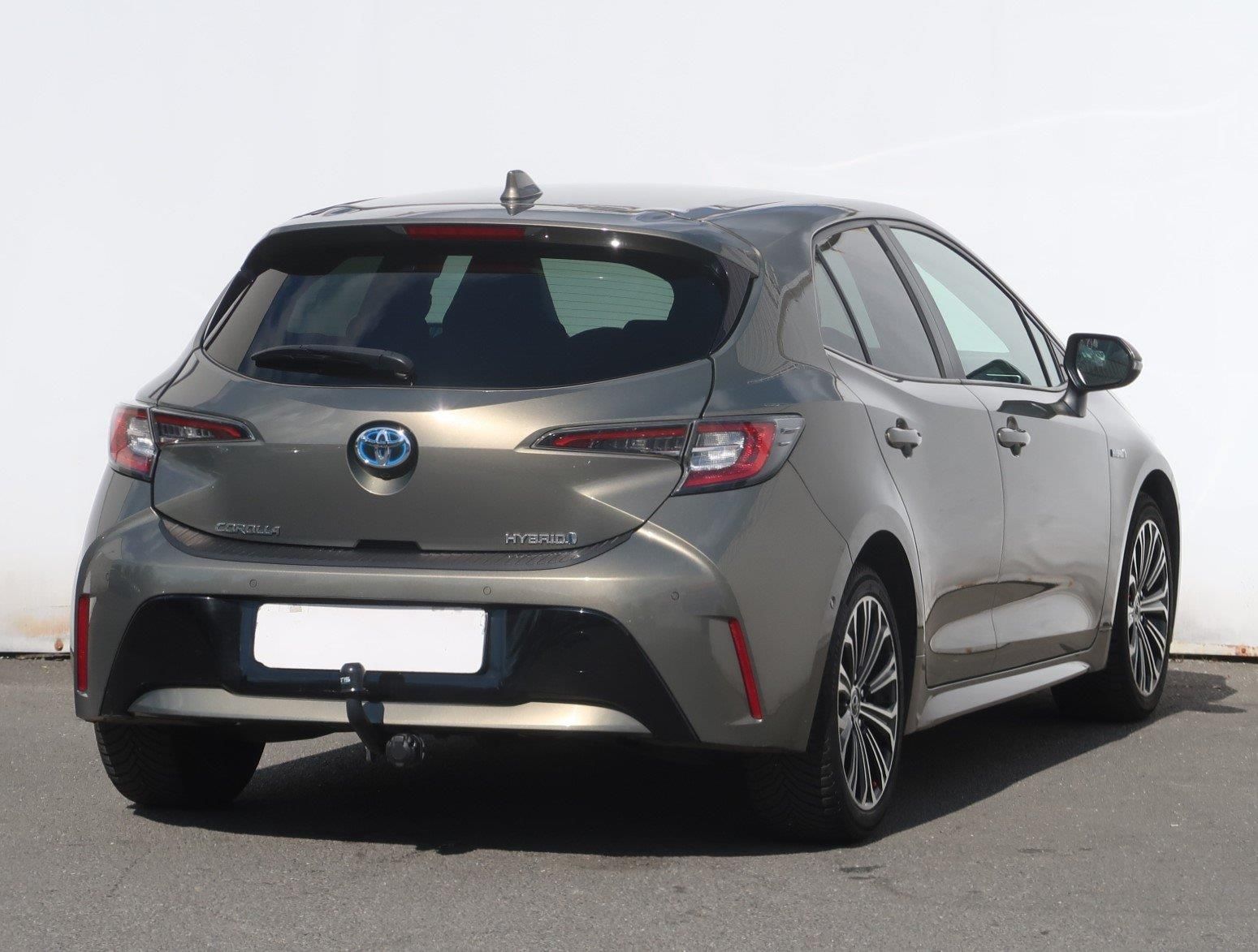 Toyota Corolla, 1.8 Hybrid, Comfort, Automat - fotka 5