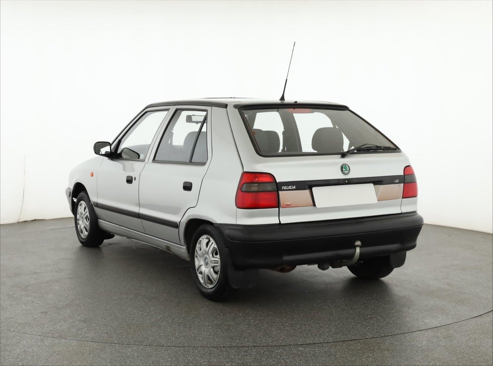 Škoda Felicia, 1.3, ČR,1.maj, Tažné - fotka 4