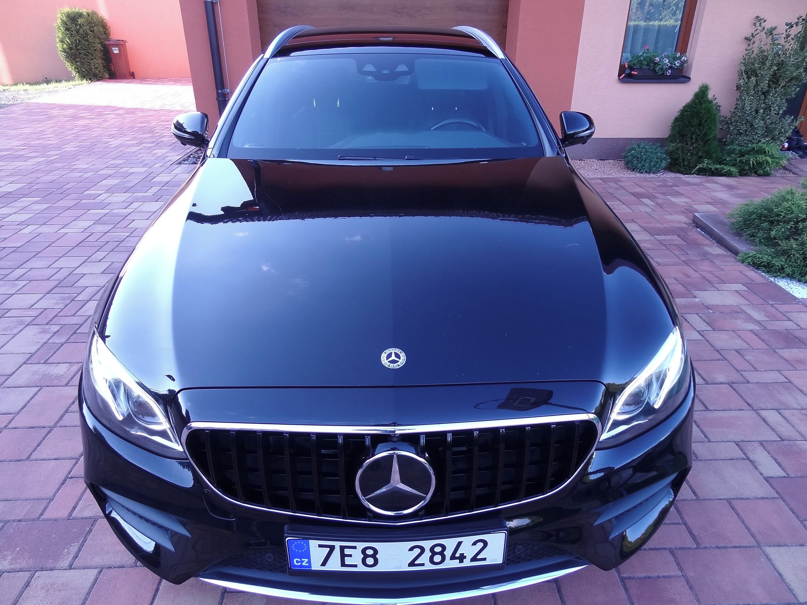 Mercedes-Benz Třídy E, E450 4MATIC,270 kW, AMG - fotka 5