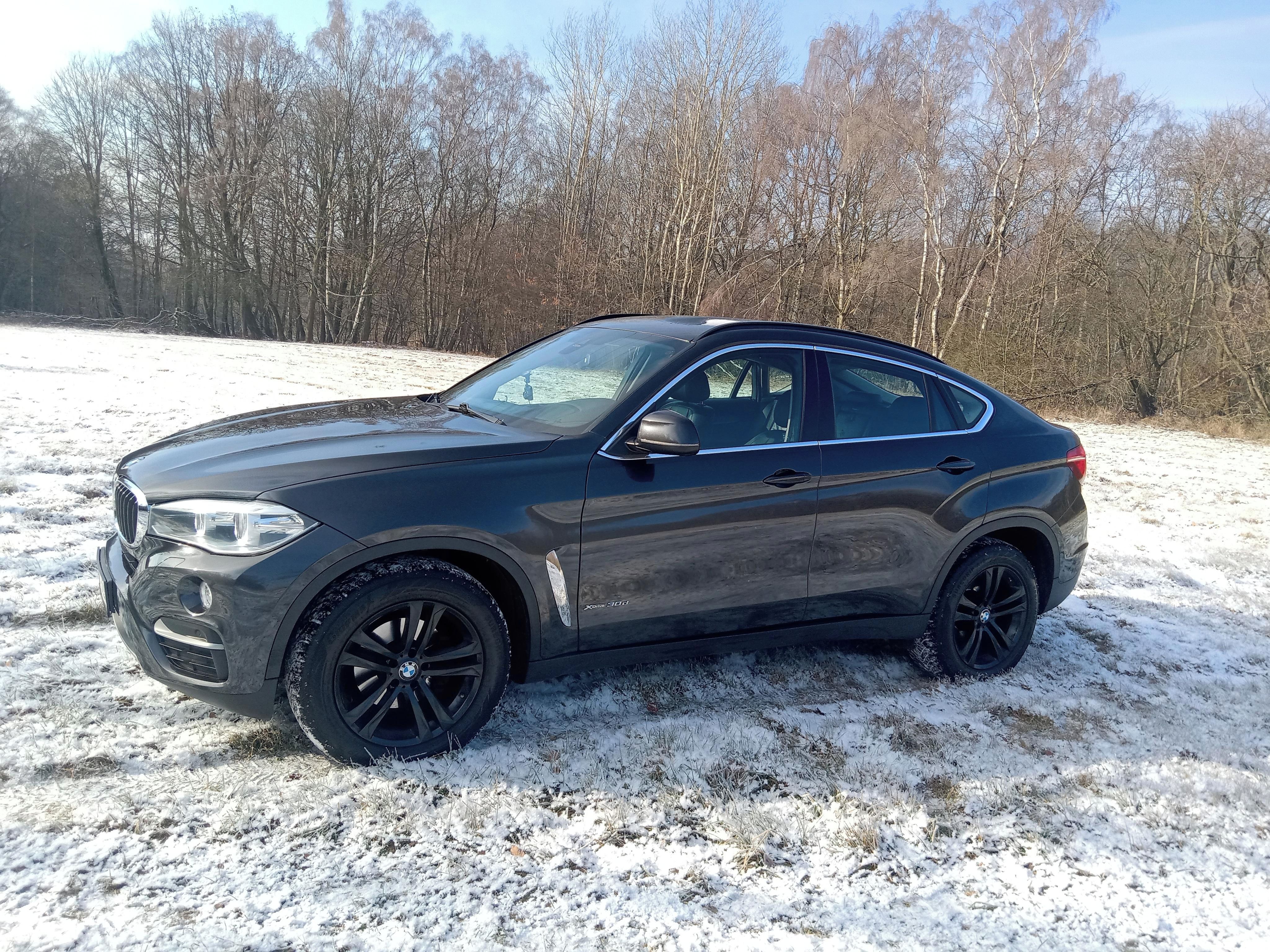 BMW X6, Head-Up display - fotka 5