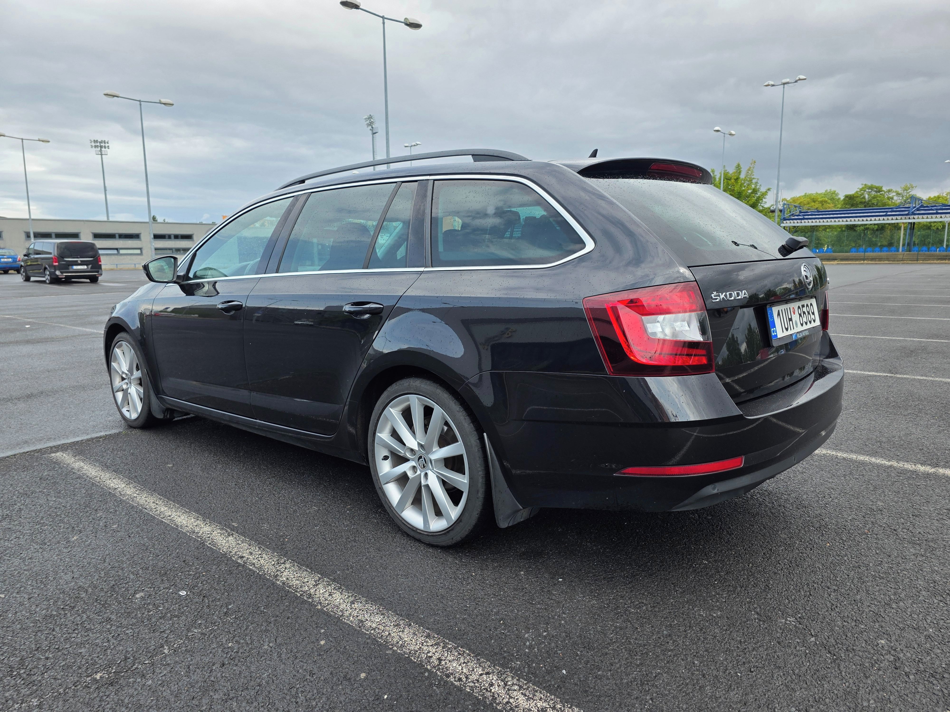 Škoda Octavia, Škoda Octavia III Combi,2.0TDI - fotka 4