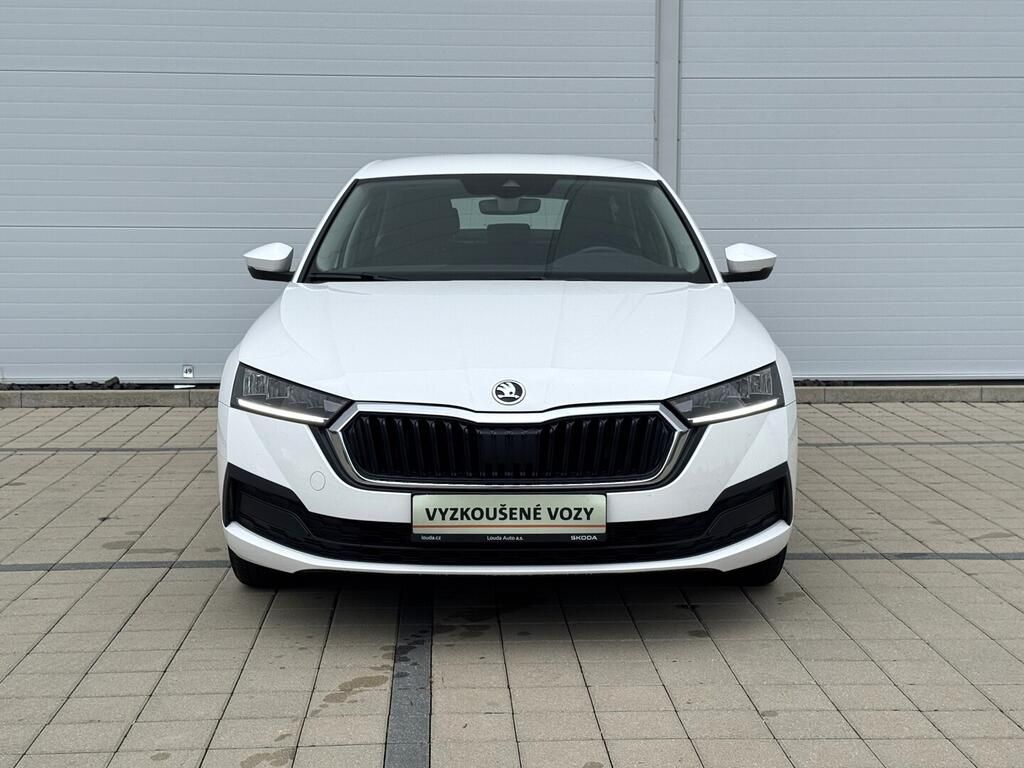 Škoda Octavia, Active 1.5 TSI 110 kW - fotka 2