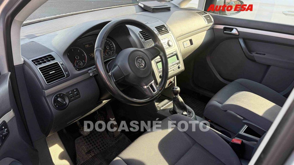Volkswagen Touran, 1.6TDi,ČR - fotka 3