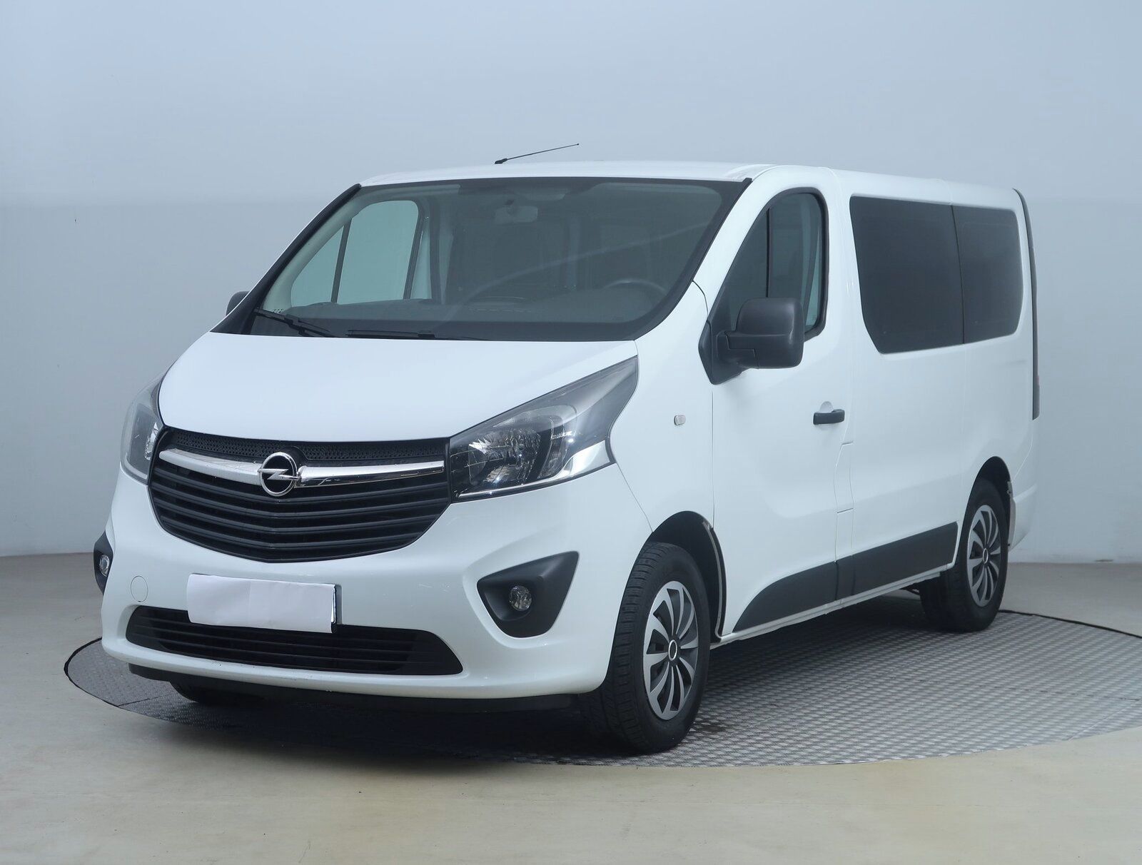Opel Vivaro, 1.6 BiCDTI, Bus, 8Míst, Klima - fotka 2