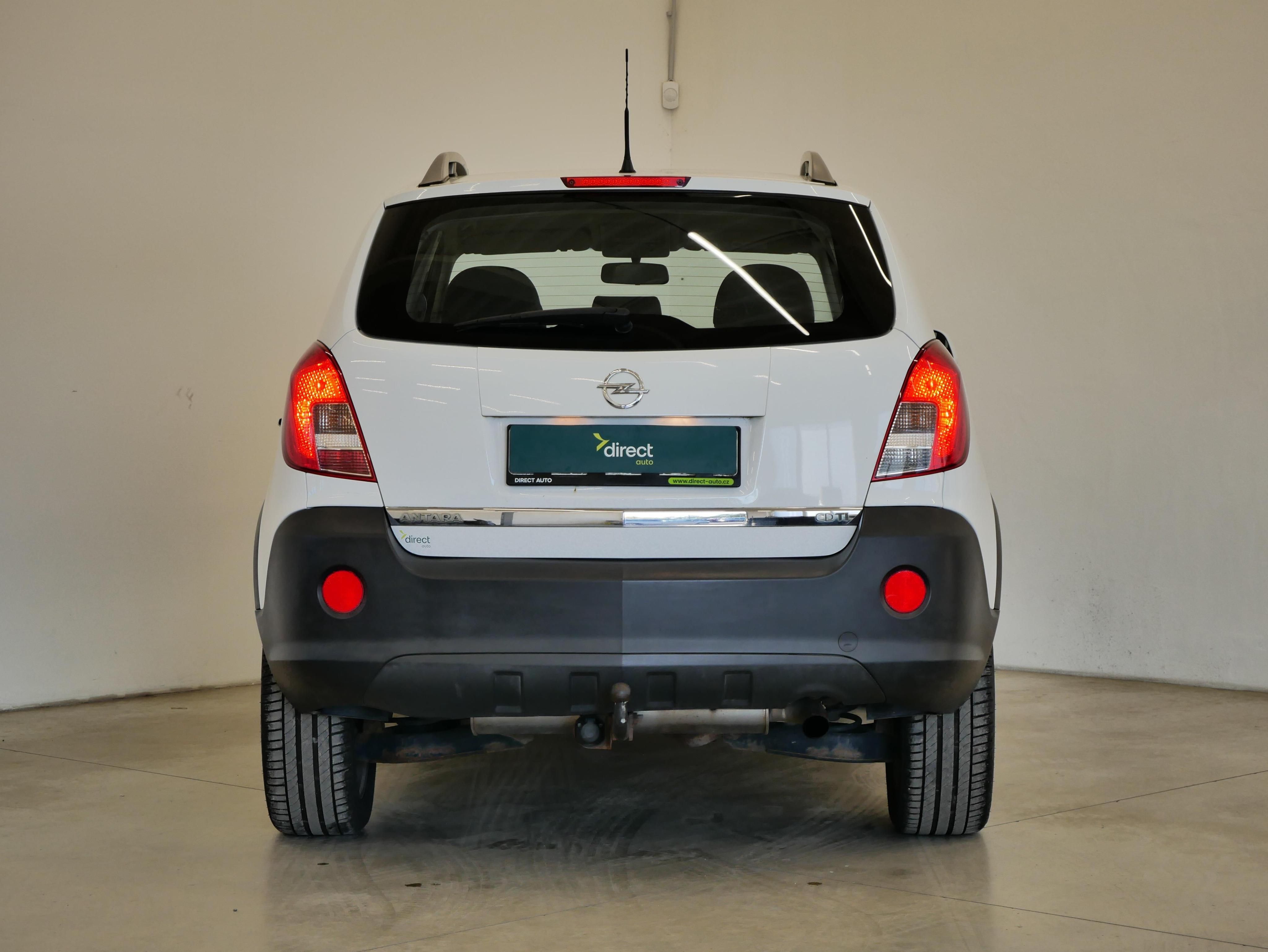 Opel Antara, 2.2 CDTi 120 kW - fotka 6