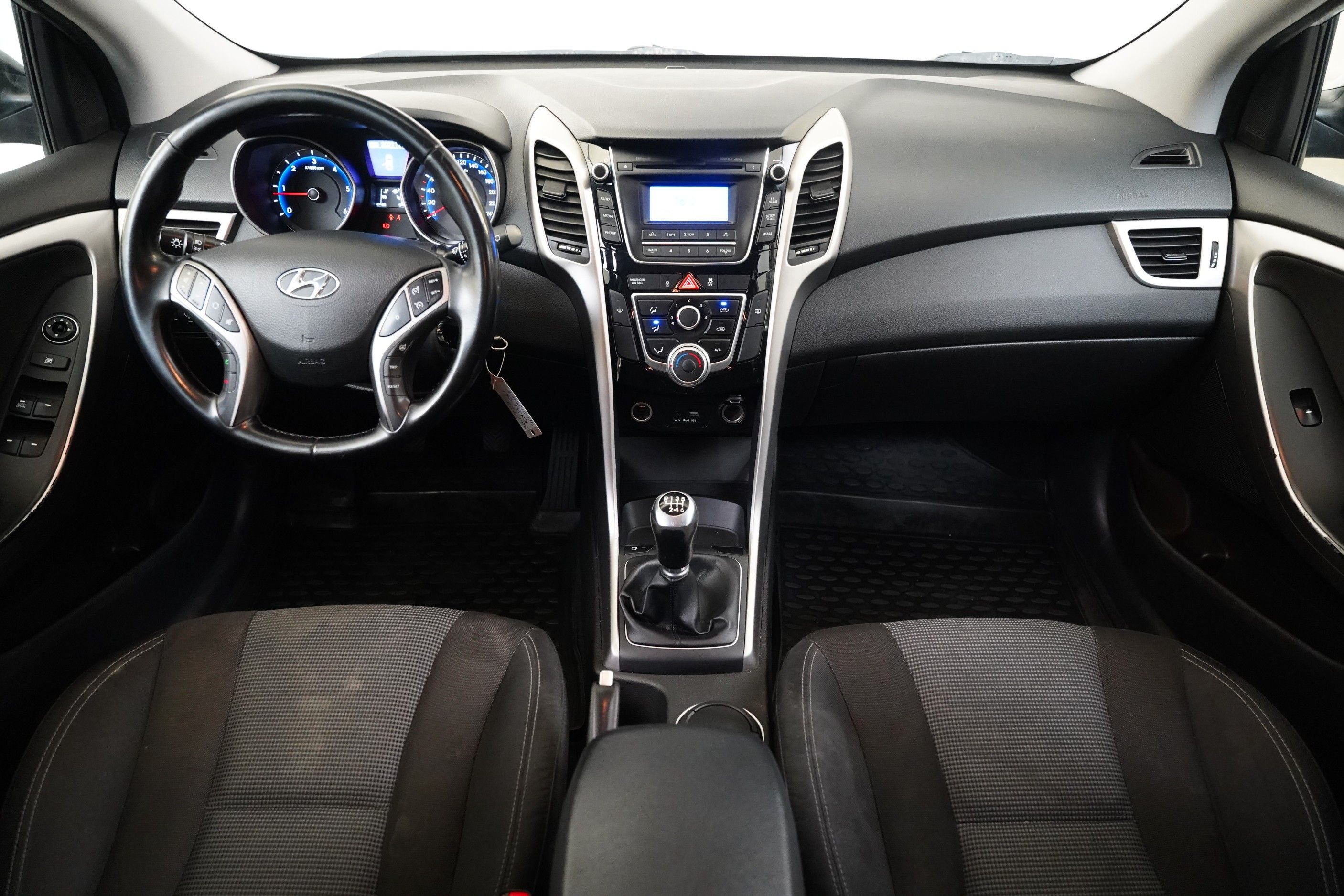 Hyundai i30, 1.6 CRDi 81 kW - fotka 5