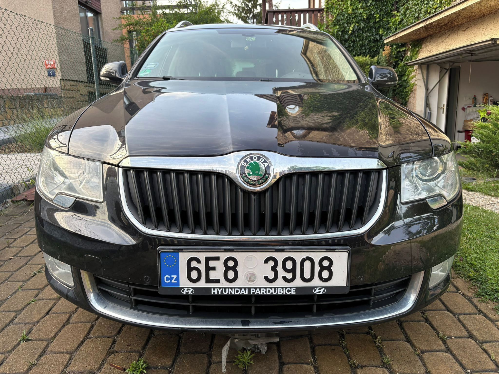 Škoda Superb, 2.0 TDI 125kw manual - fotka 3