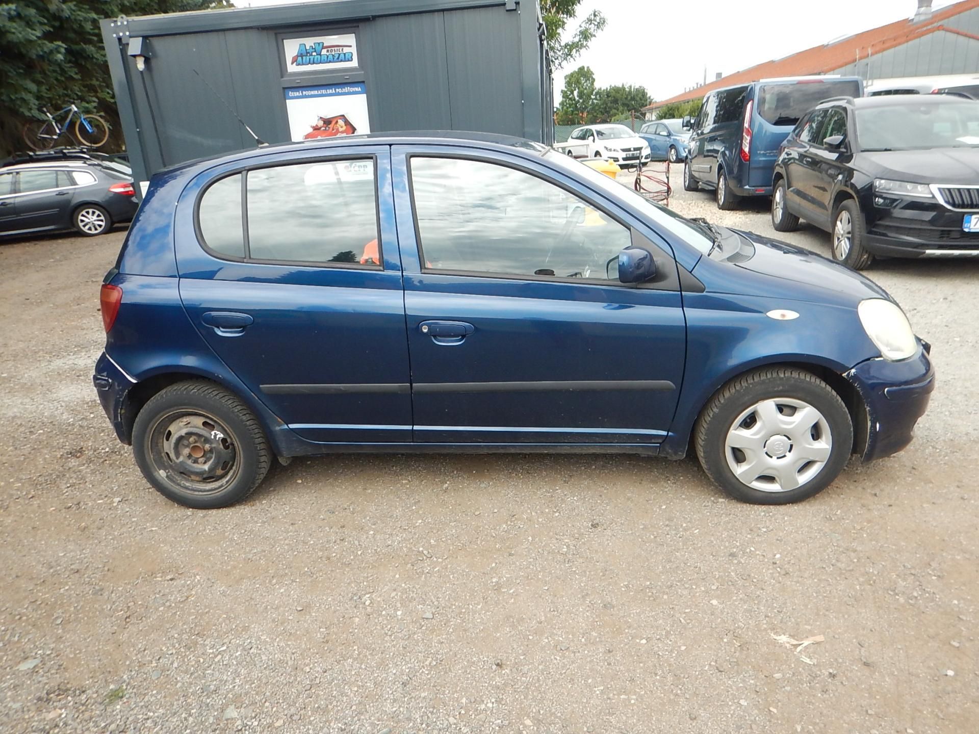 Toyota Yaris, 1.0 VVTi, KLIMA - fotka 5