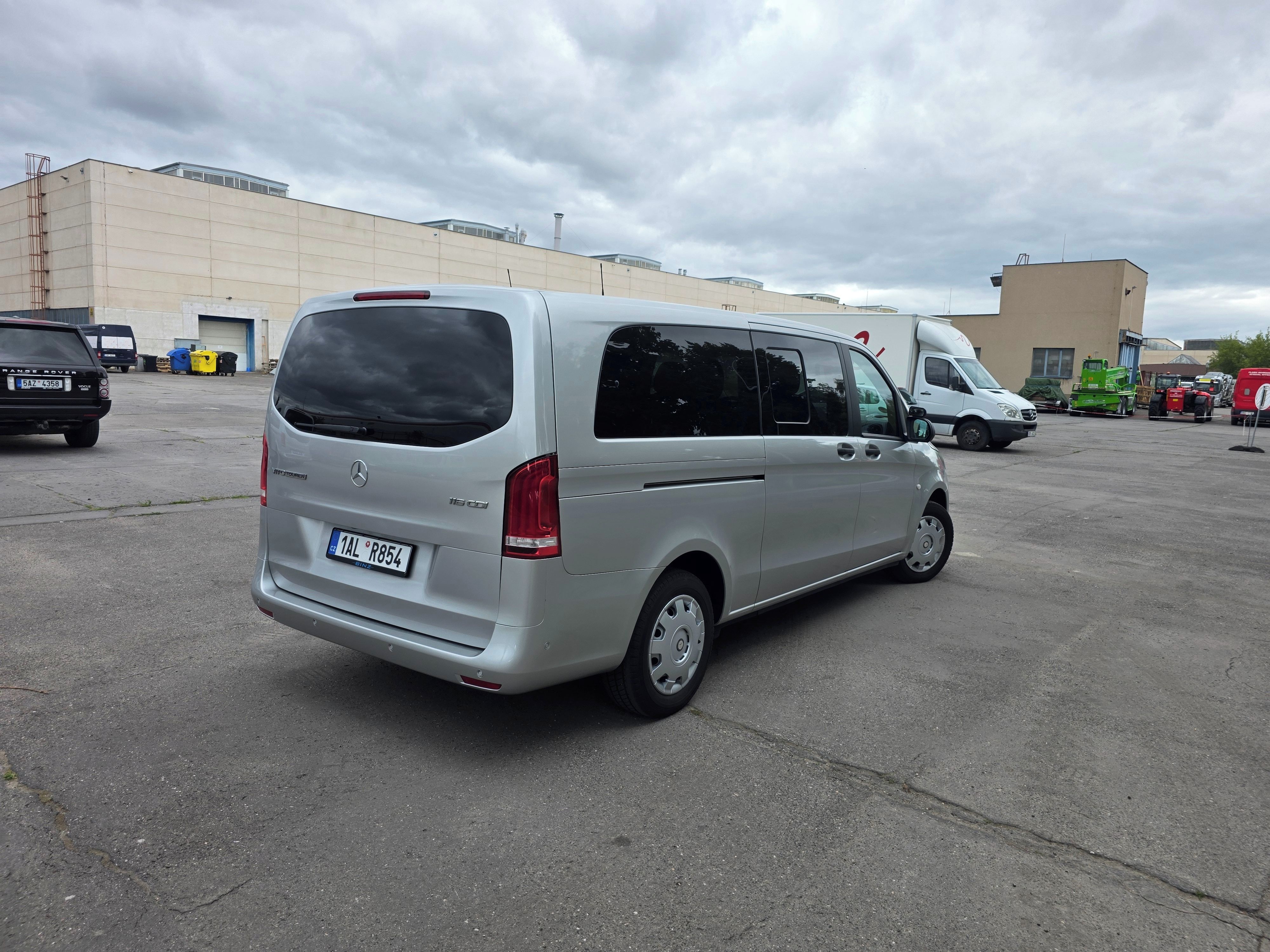 Mercedes-Benz Vito, ExtraLong 5+1 - fotka 5