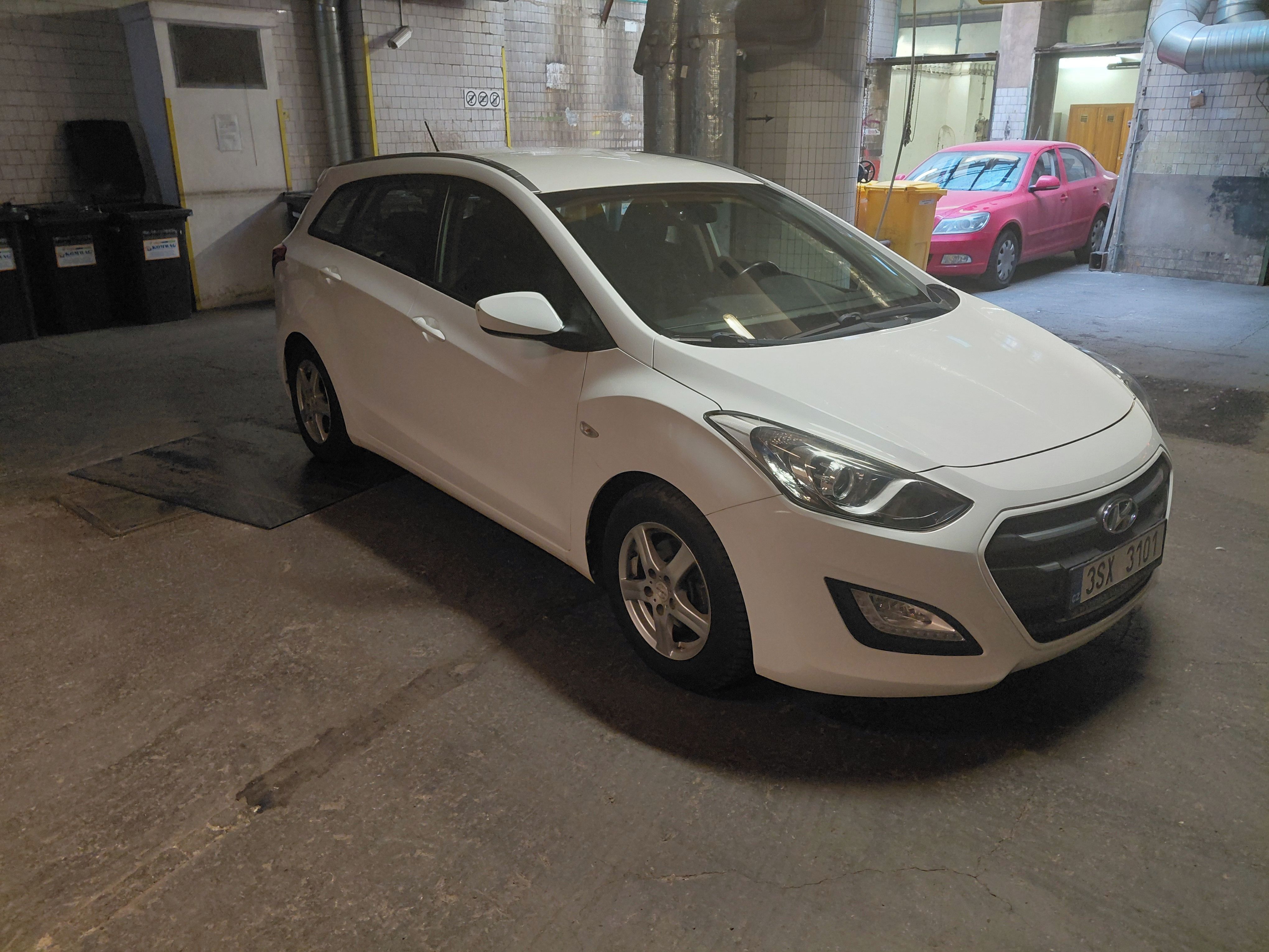 Hyundai i30 - fotka 3