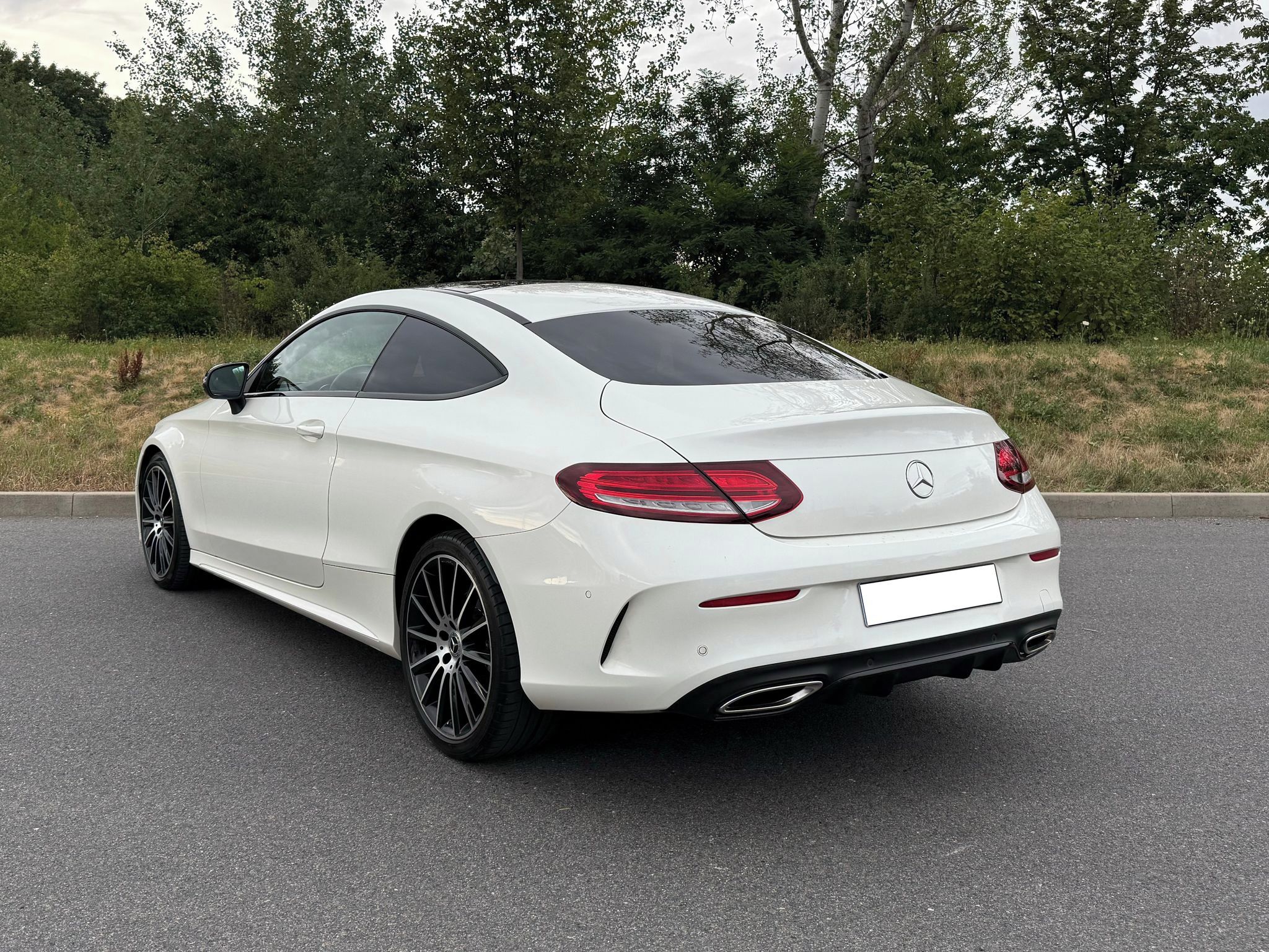Mercedes-Benz Třídy C, C400 coupe 245kw, DPH, Pano + - fotka 5