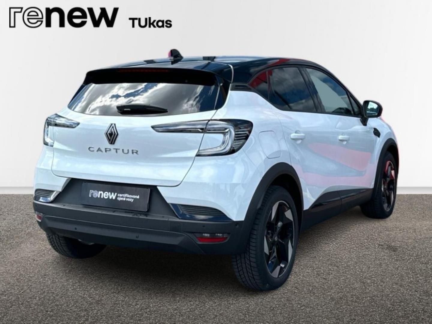 Renault Captur, 1.3mild hybrid 116kW Techno - fotka 3