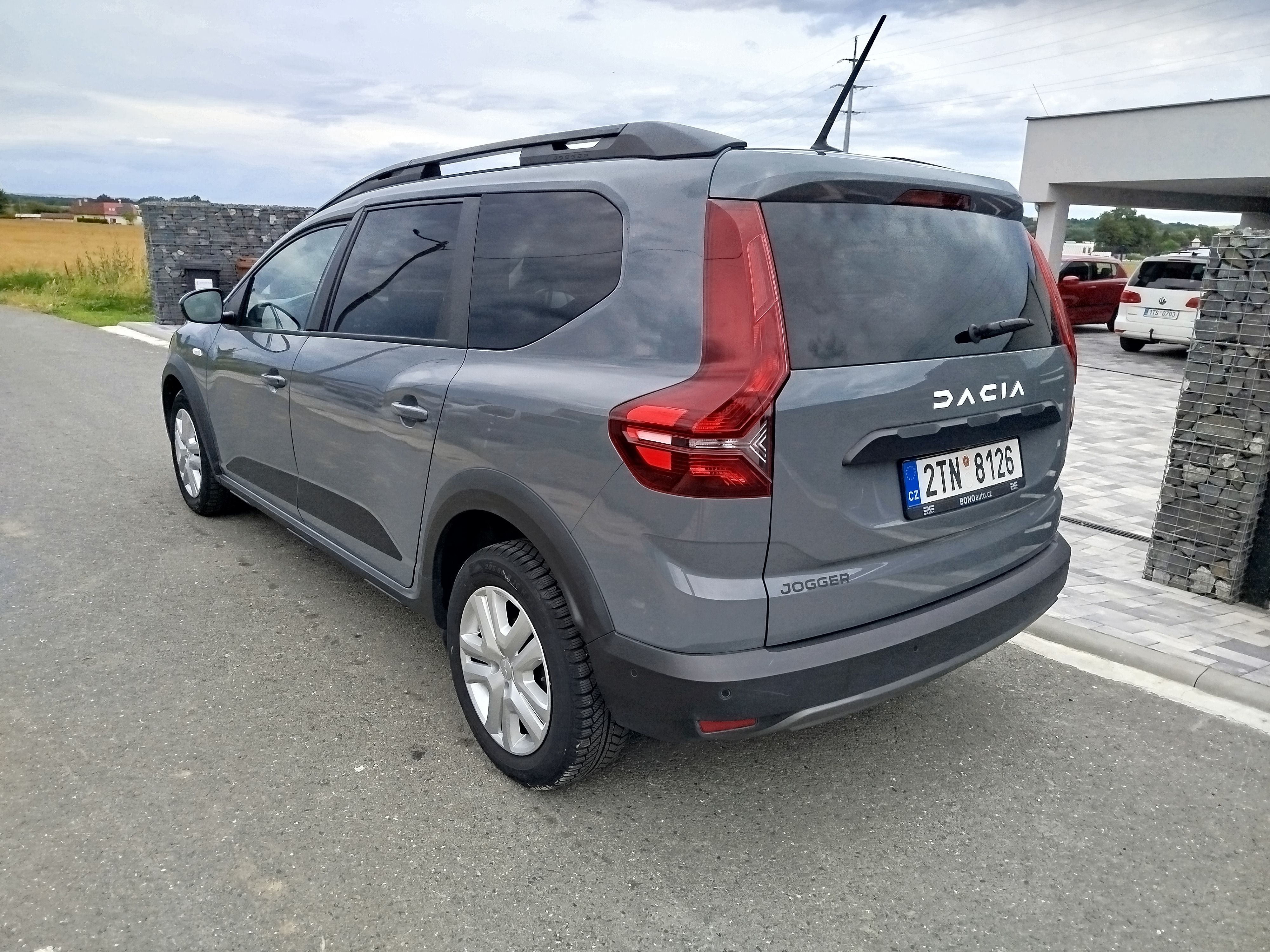 Dacia Jogger, 1.0Tce LPG, záruka 4/2029 - fotka 3
