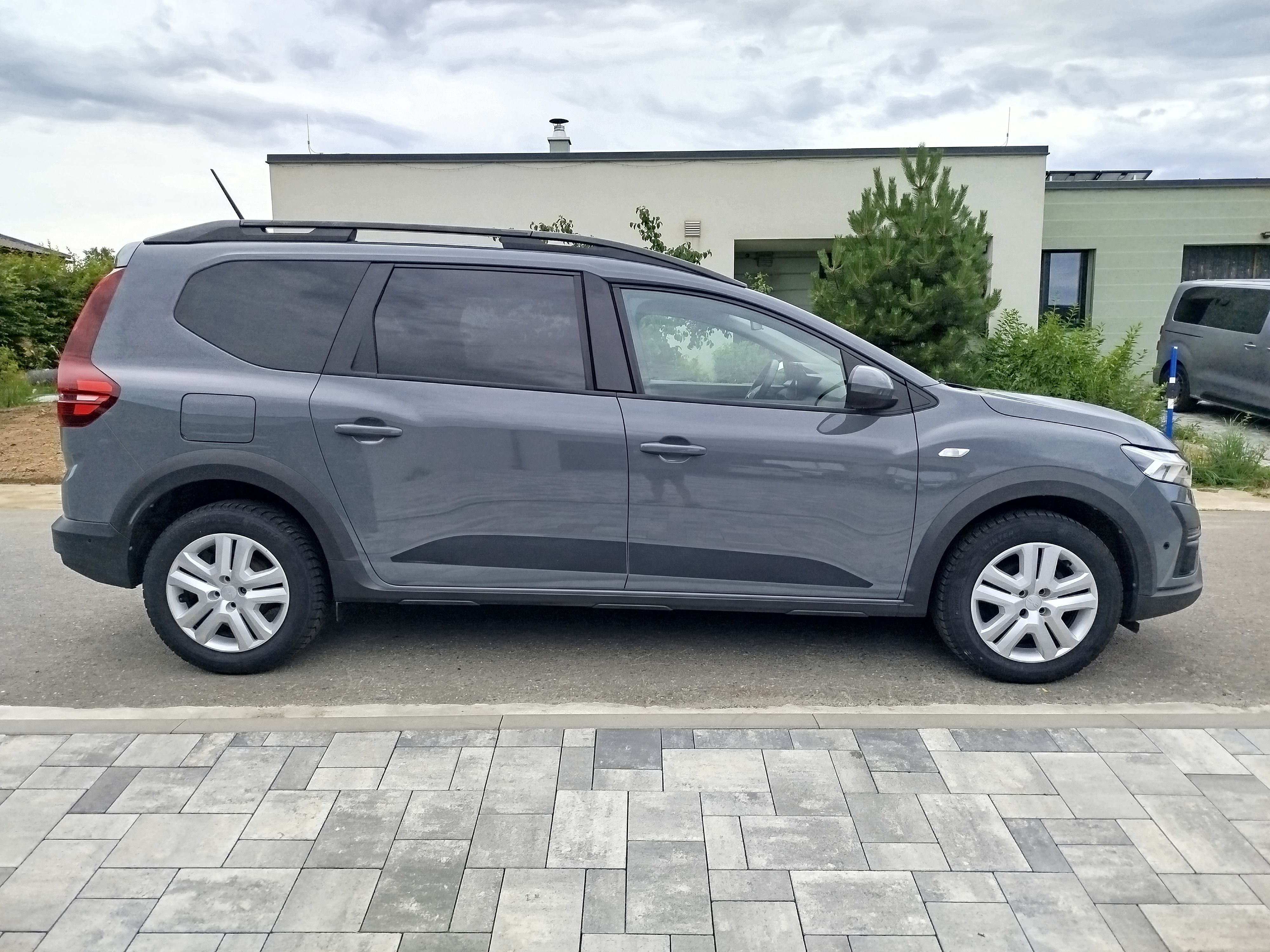 Dacia Jogger, 1.0Tce LPG, záruka 4/2029 - fotka 5