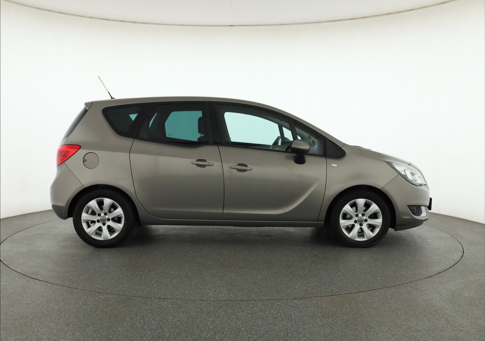 Opel Meriva, 1.4 Turbo, LPG, ČR,1.maj - fotka 6