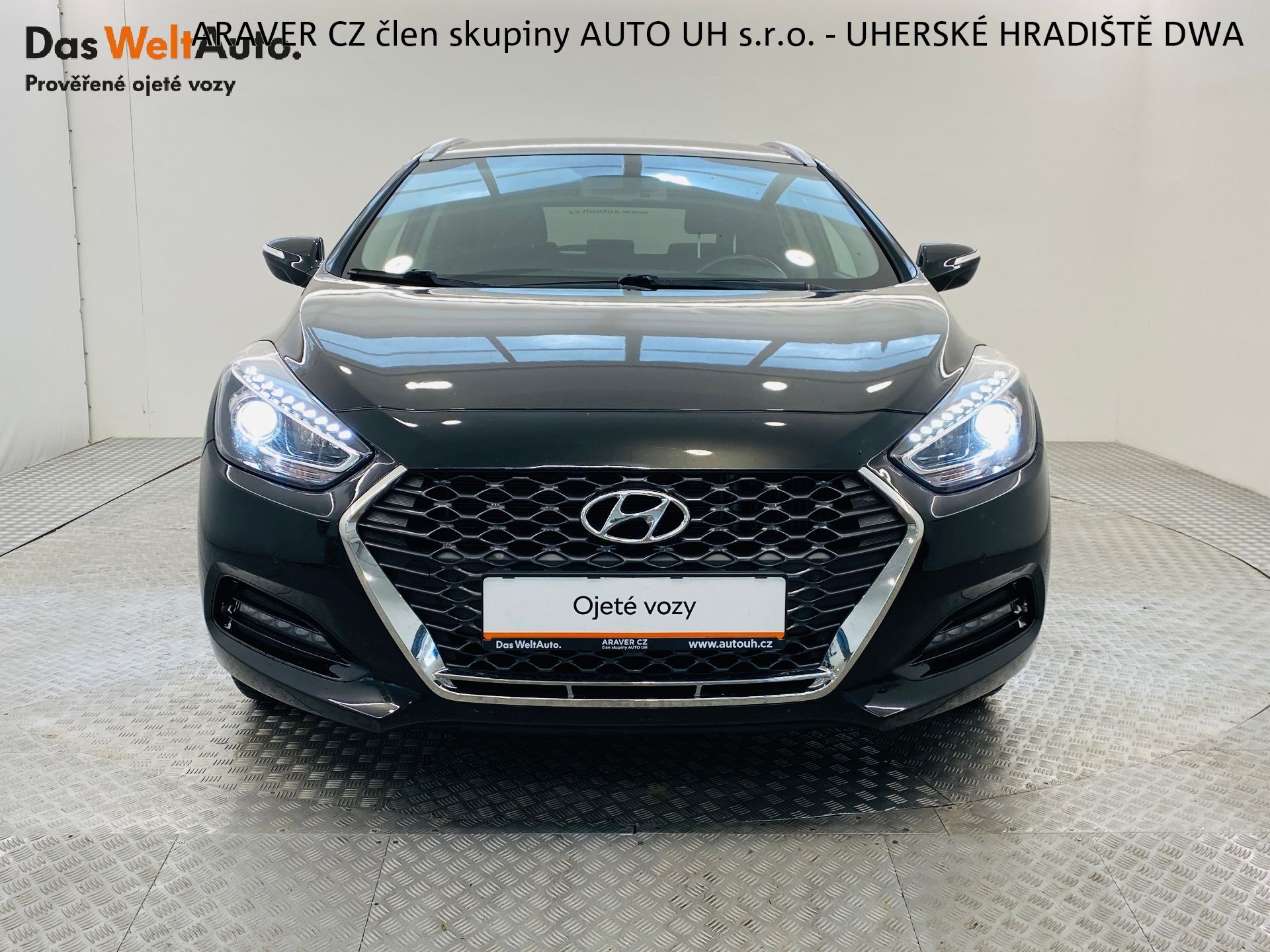 Hyundai i40, 1.6 CRDi 100kW - fotka 4