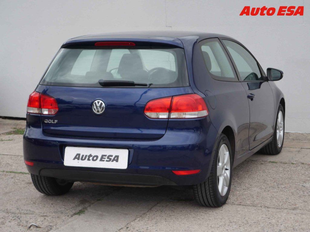 Volkswagen Golf, 1.4i,Trendline - fotka 6