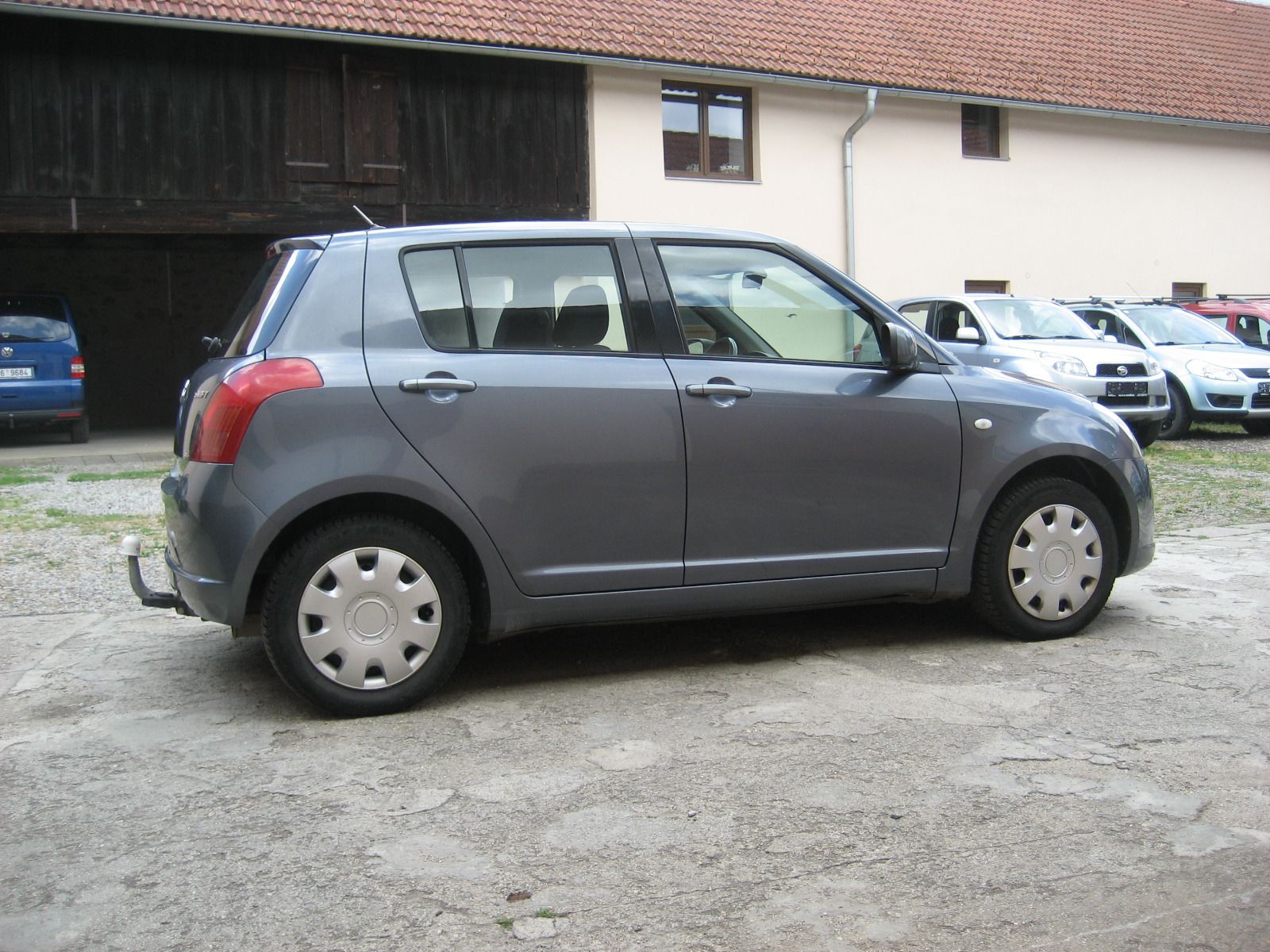 Suzuki Swift, 1.3, 4x4 - fotka 6