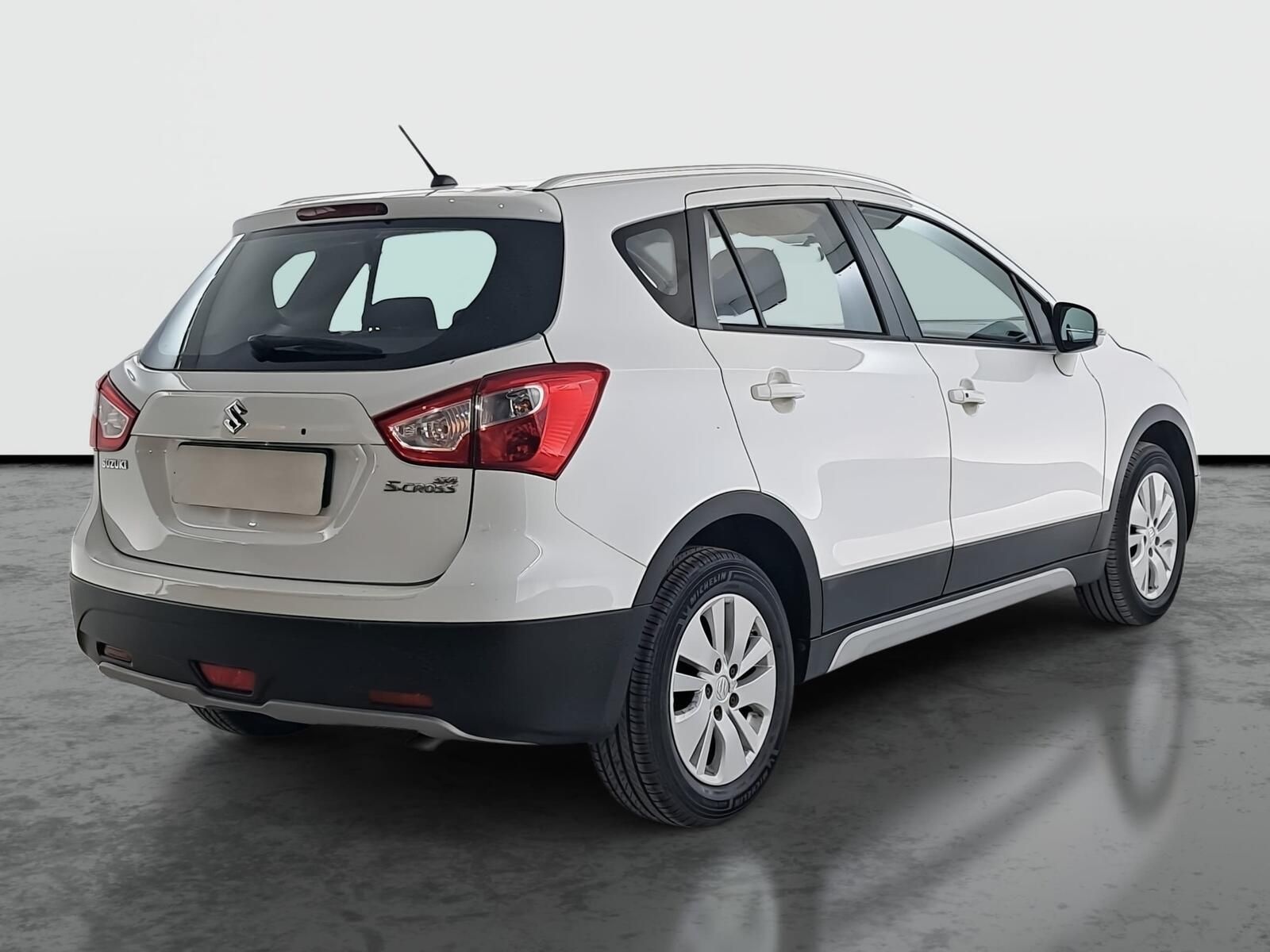Suzuki SX4 S-Cross, 1.6 DDiS, Serv.kniha - fotka 5