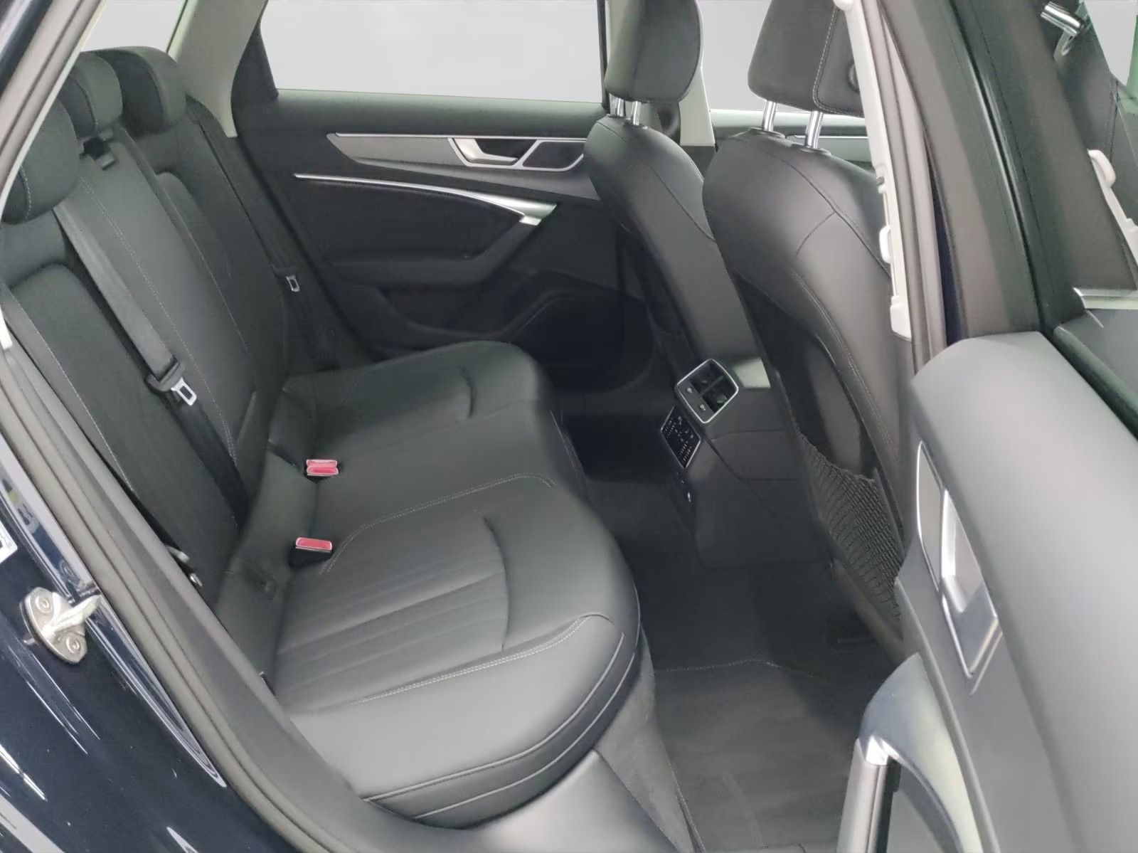 Audi A6 Avant, 40 TDI S LINE*Kůže*360° kamera - fotka 5