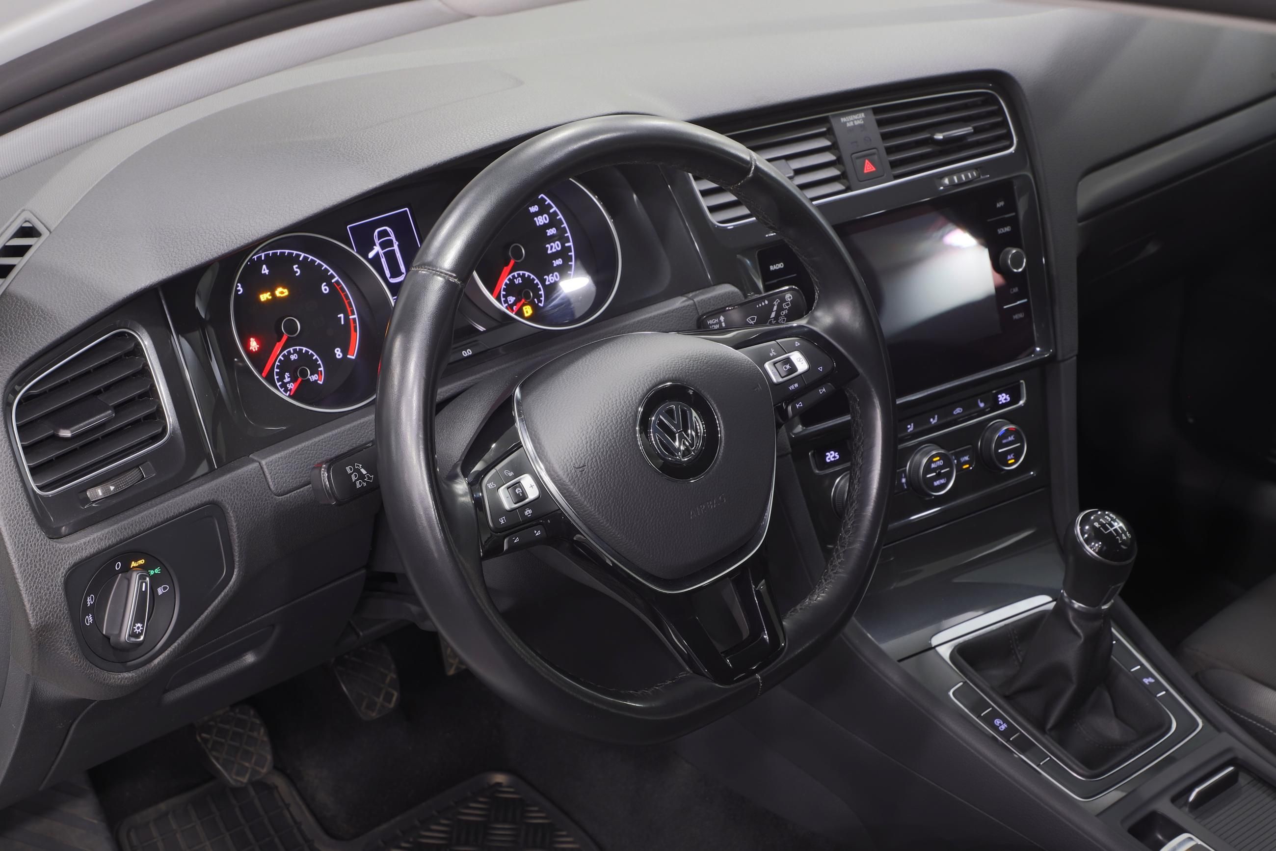 Volkswagen Golf Variant, Comfortline 1.5 TSI 96kW - fotka 6