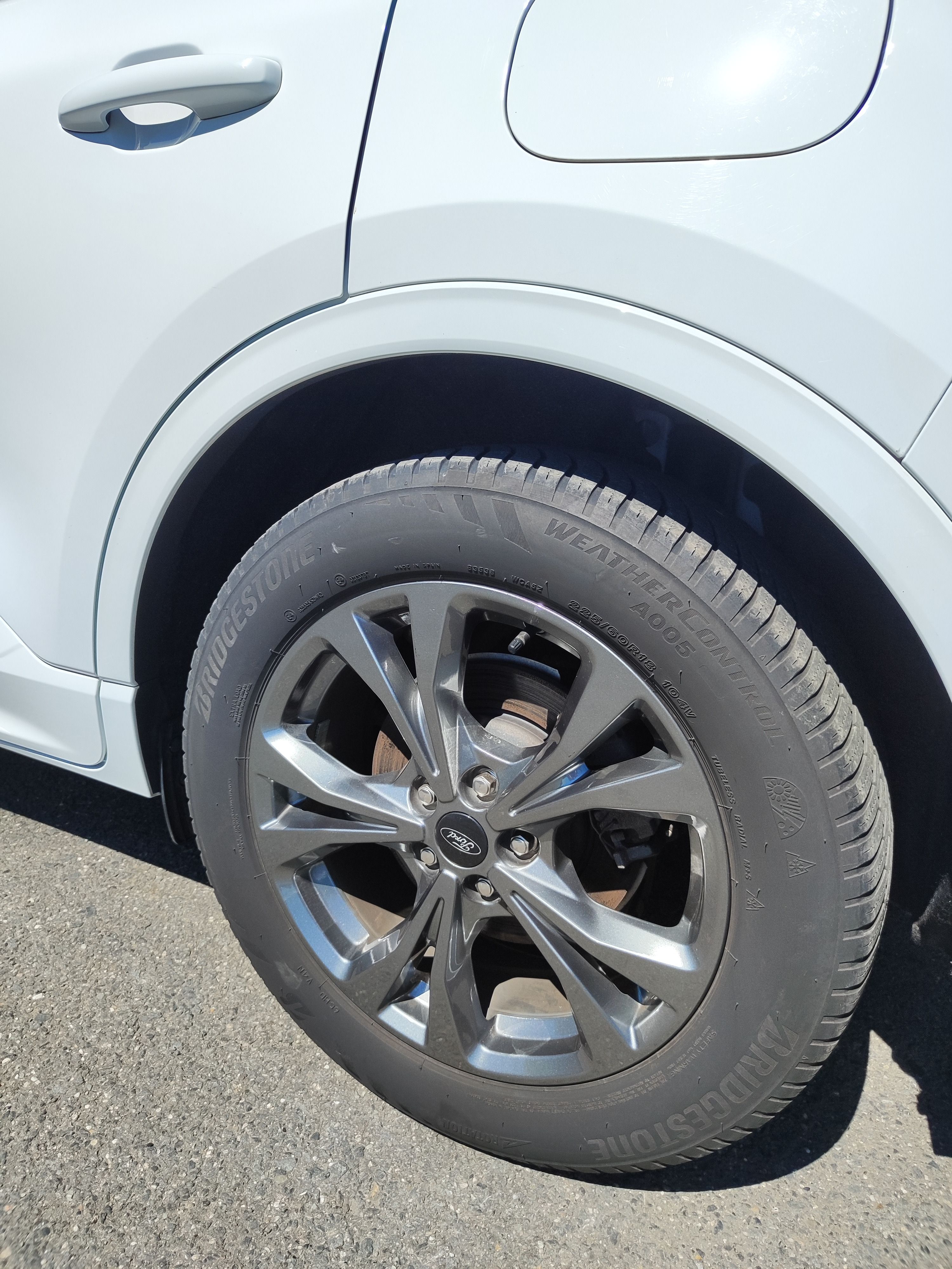 Ford Kuga, 1,5 EcoBoost 110KW  ST-LINE X - fotka 4