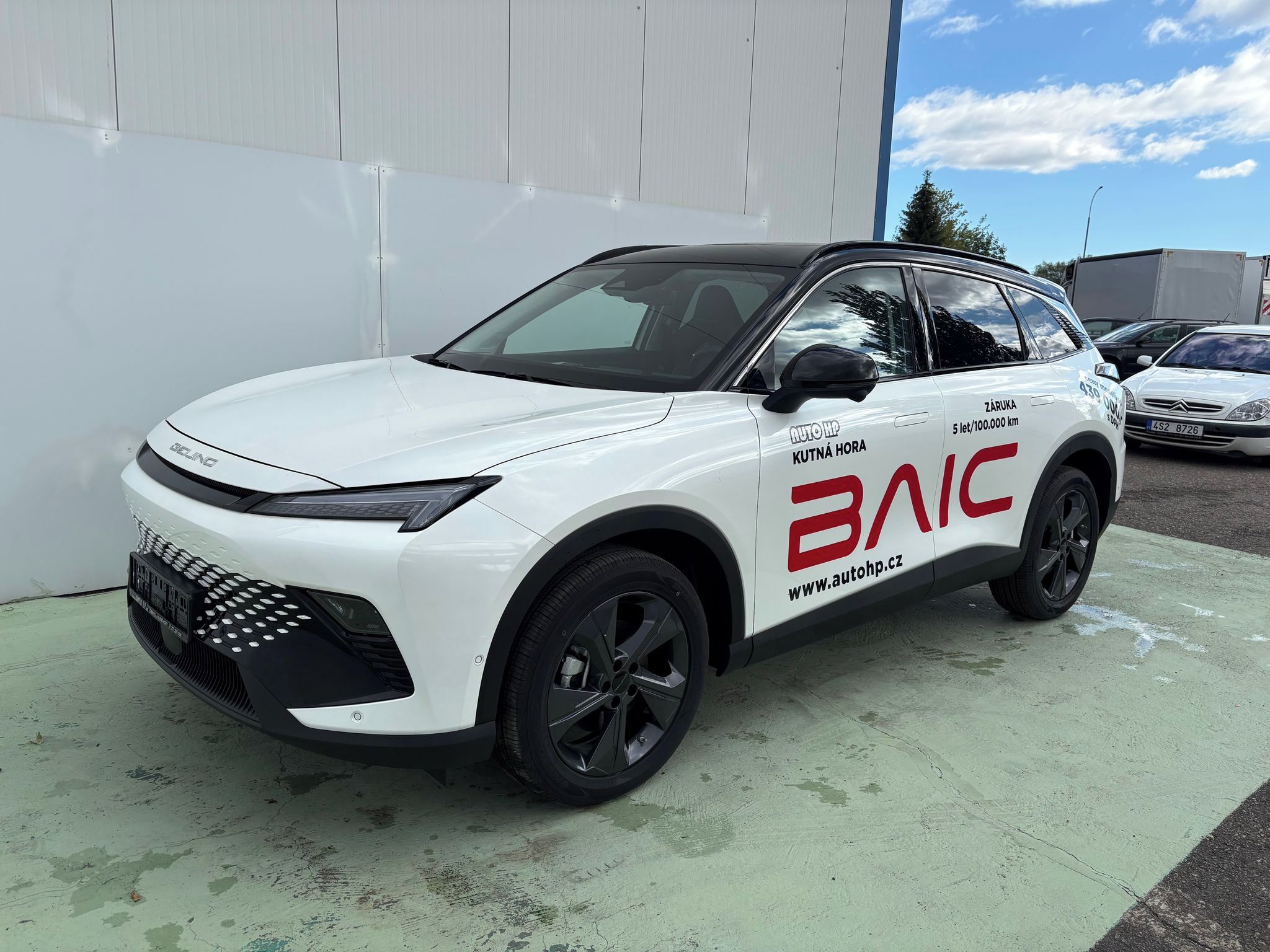 BAIC X5, 1.5, 138kW, A/T, Kamera, PANO - fotka 3