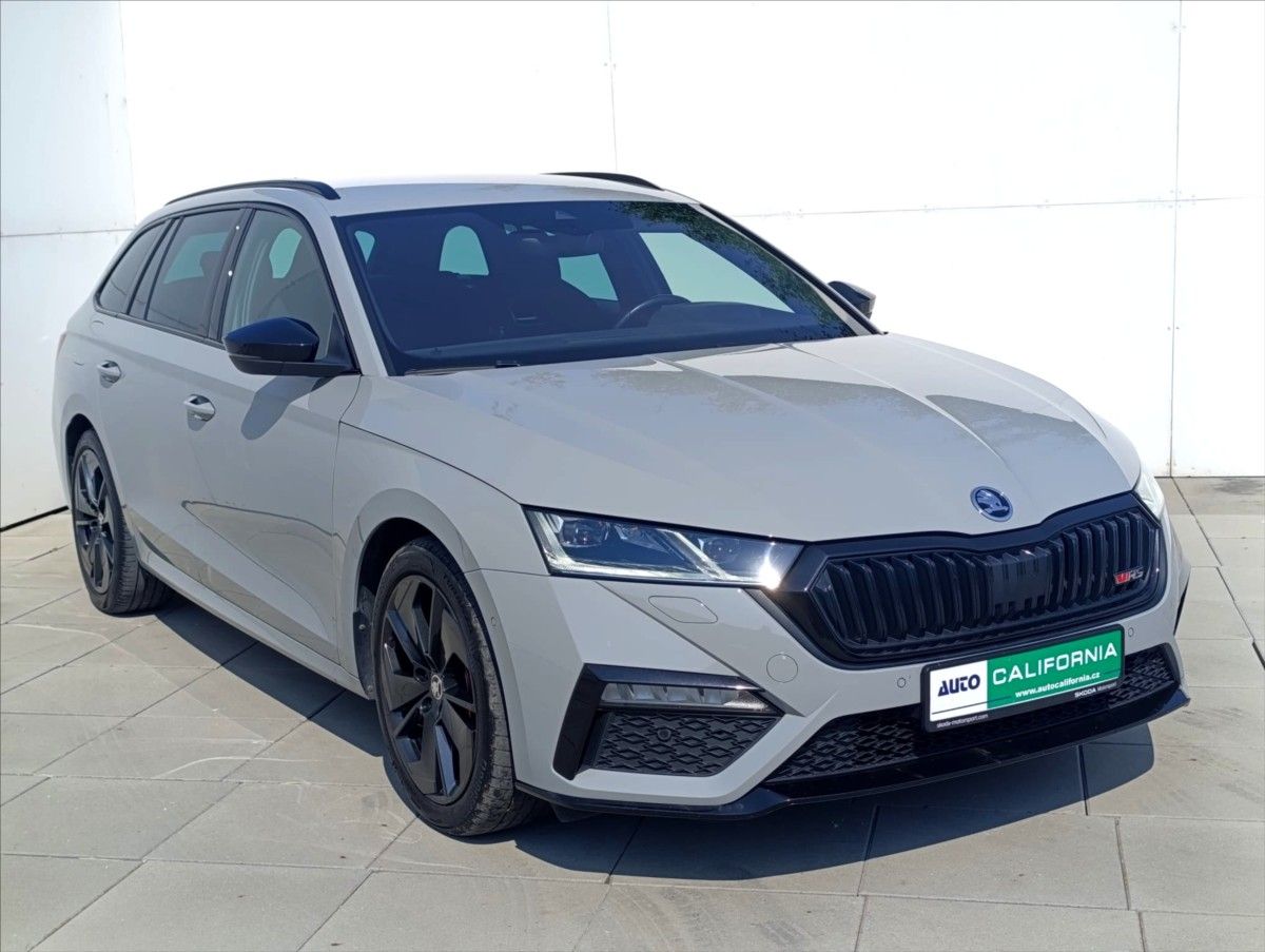Škoda Octavia, 2,0 TDi RS DSG Kamera 1maj. ČR - fotka 4
